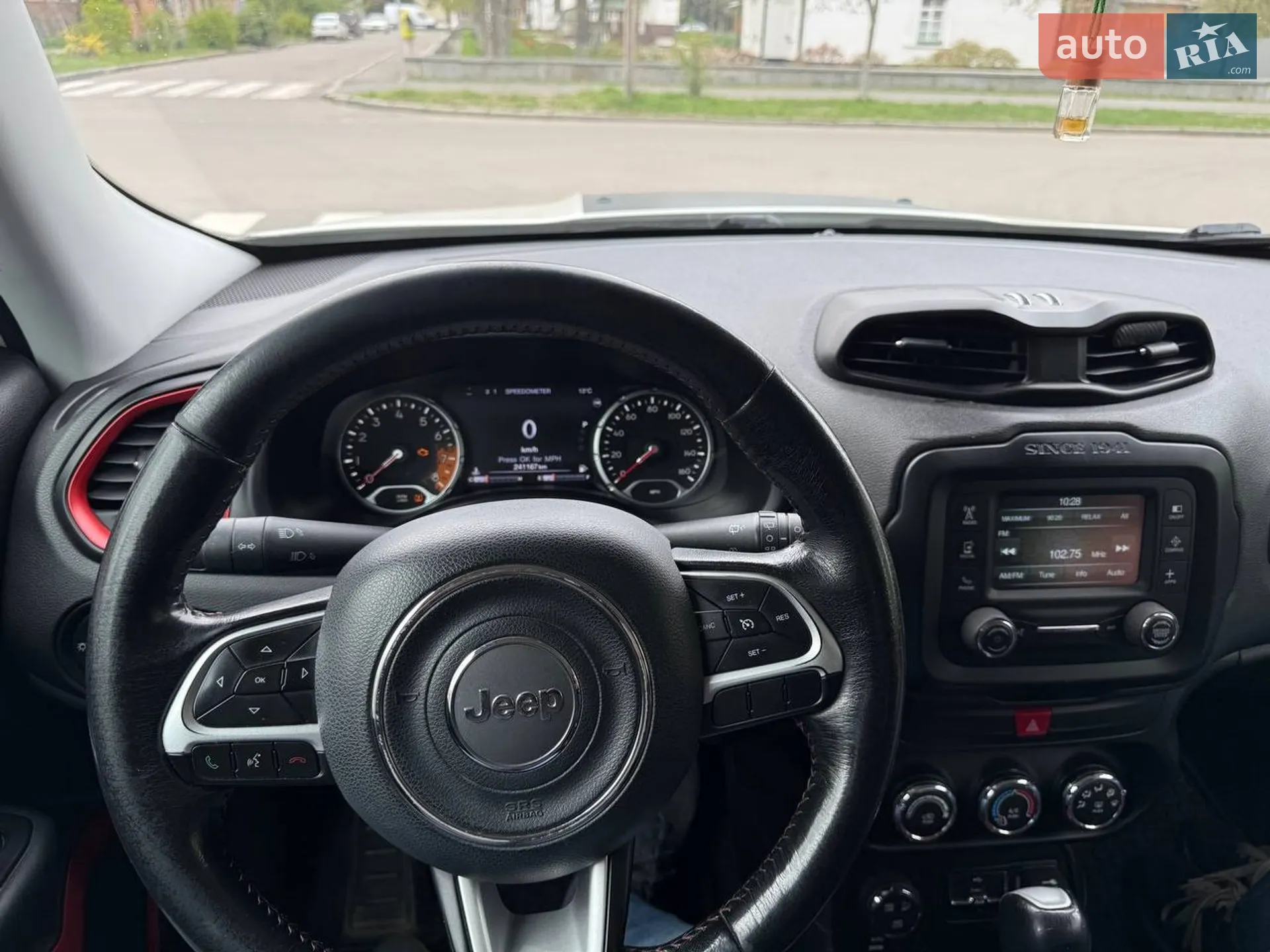 2016 Jeep Renegade - мініатюра 8
