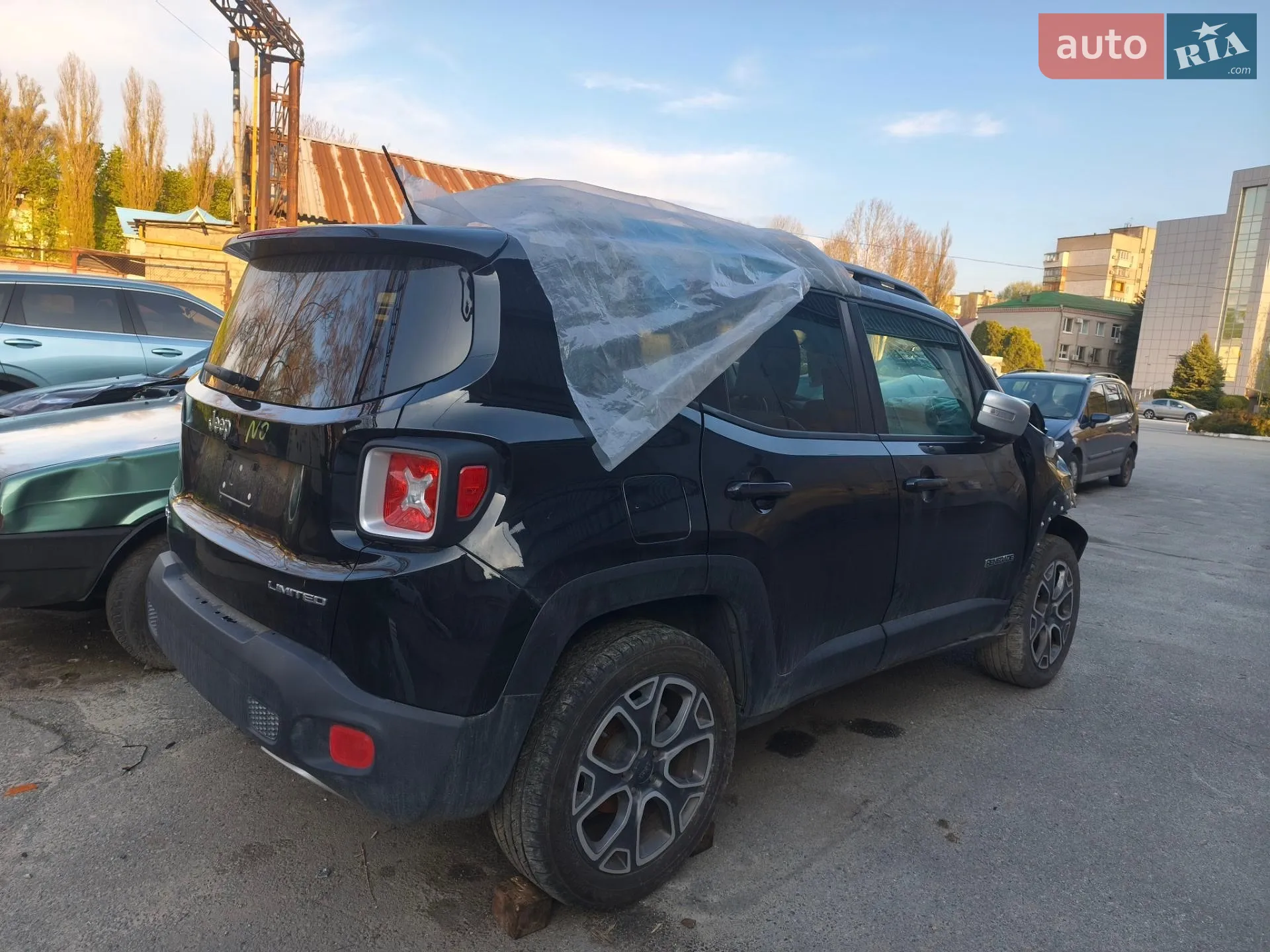 2016 Jeep Renegade - мініатюра 2