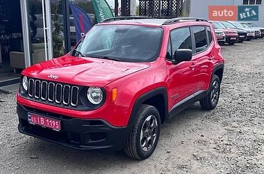Внедорожник / Кроссовер Jeep Renegade 2017 в Луцке