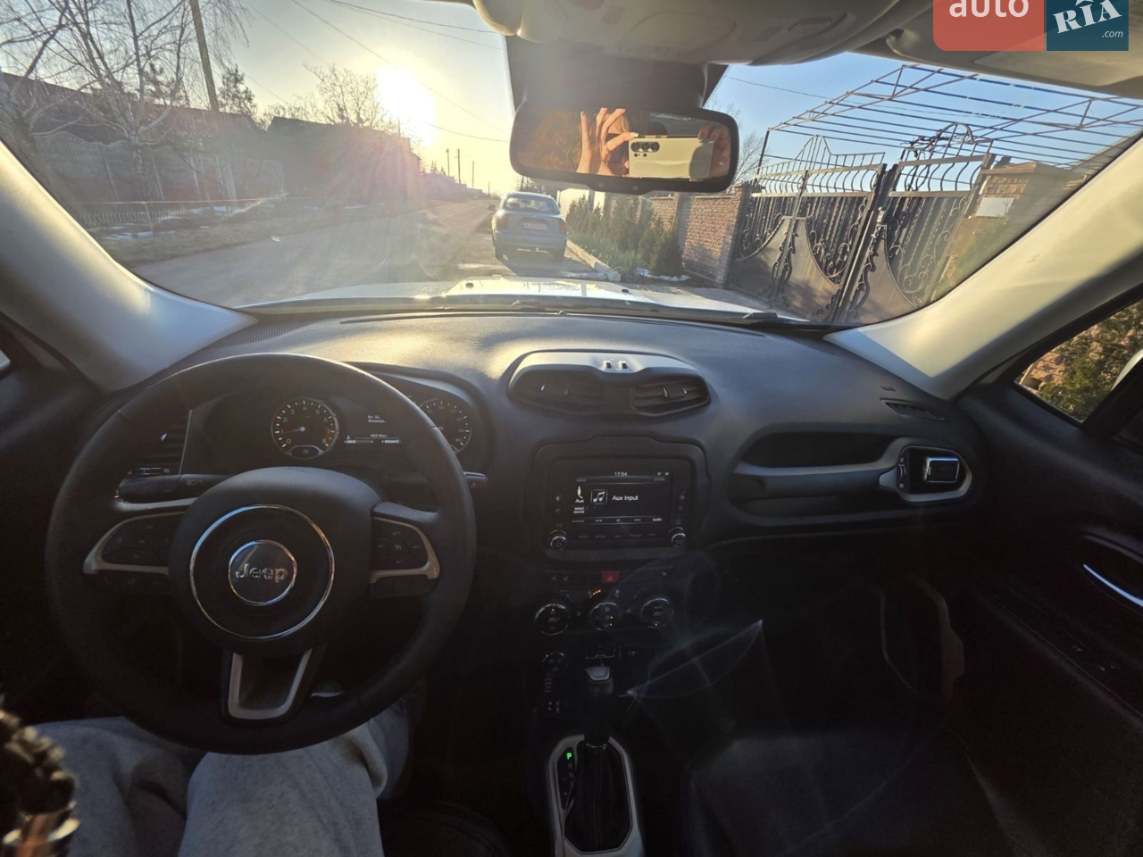 2017 Jeep Renegade - мініатюра 18
