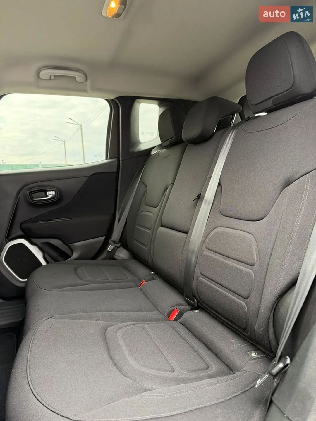 2018 Jeep Renegade - мініатюра 45