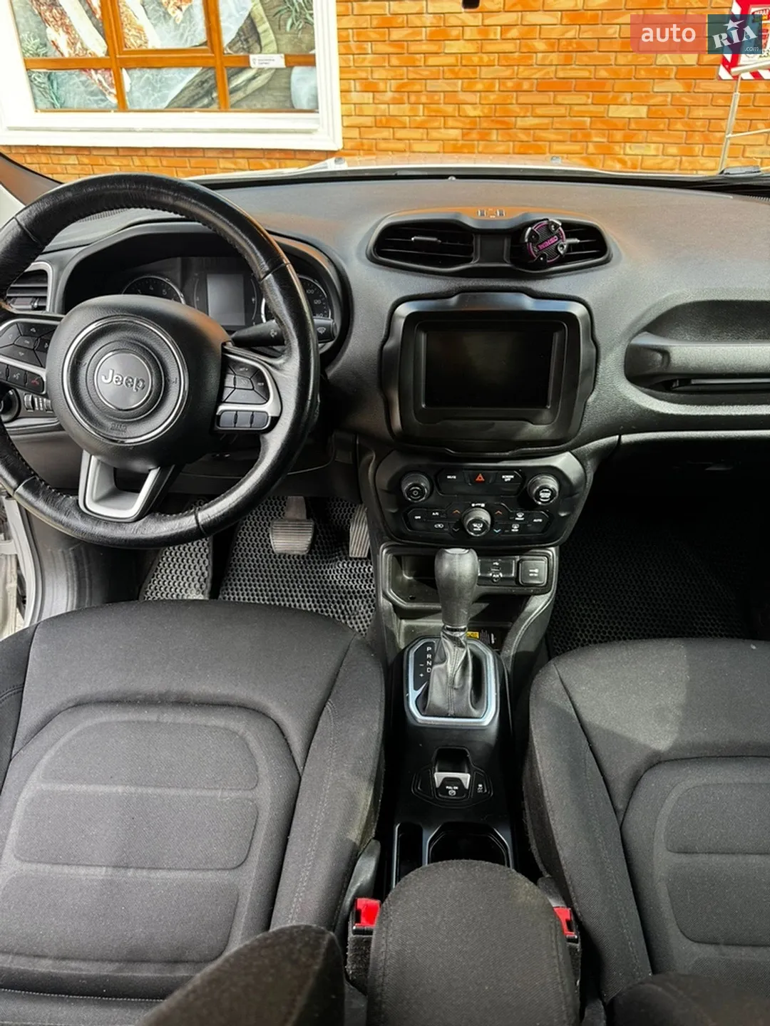 2019 Jeep Renegade - мініатюра 8