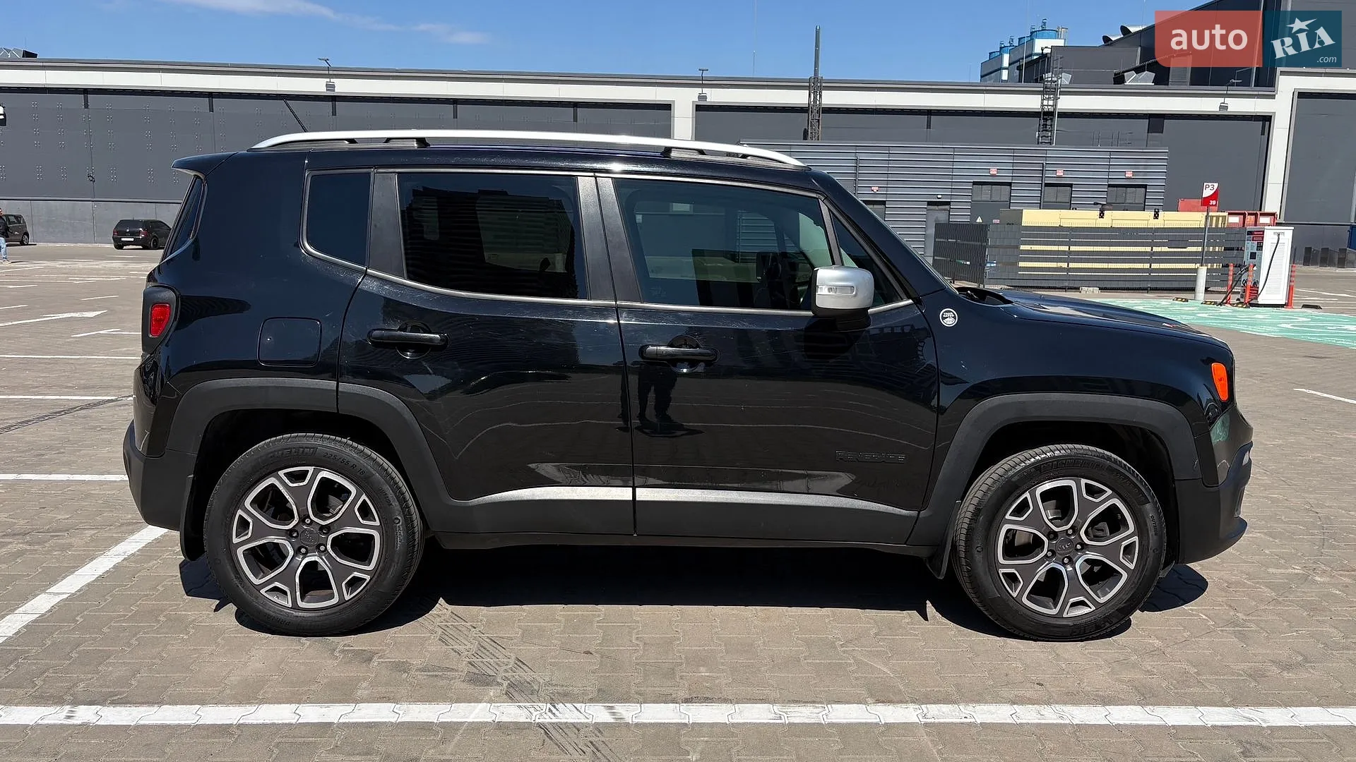 2016 Jeep Renegade - мініатюра 5