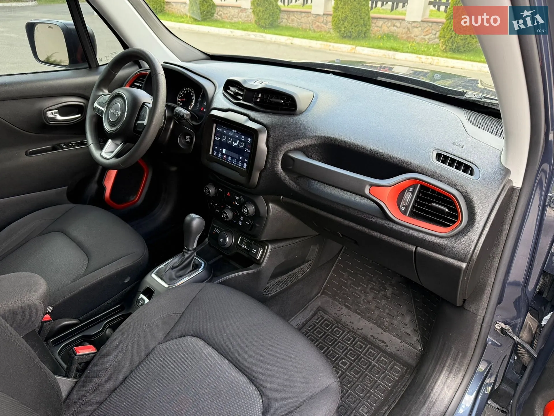 2021 Jeep Renegade - мініатюра 27