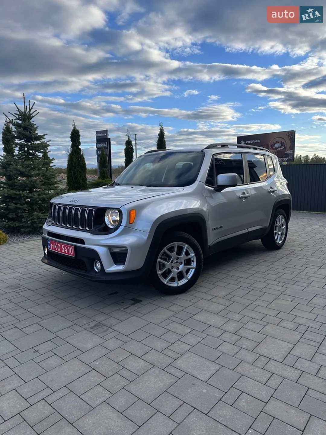 2020 Jeep Renegade - мініатюра 3