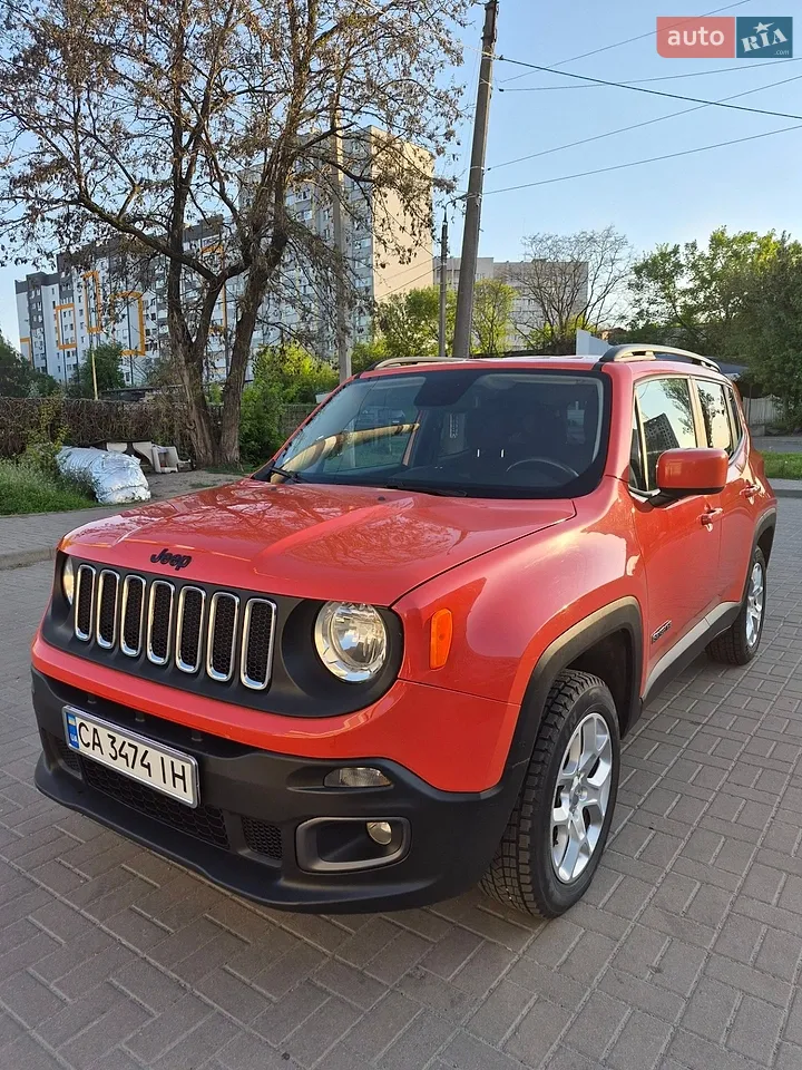 2015 Jeep Renegade - мініатюра 3