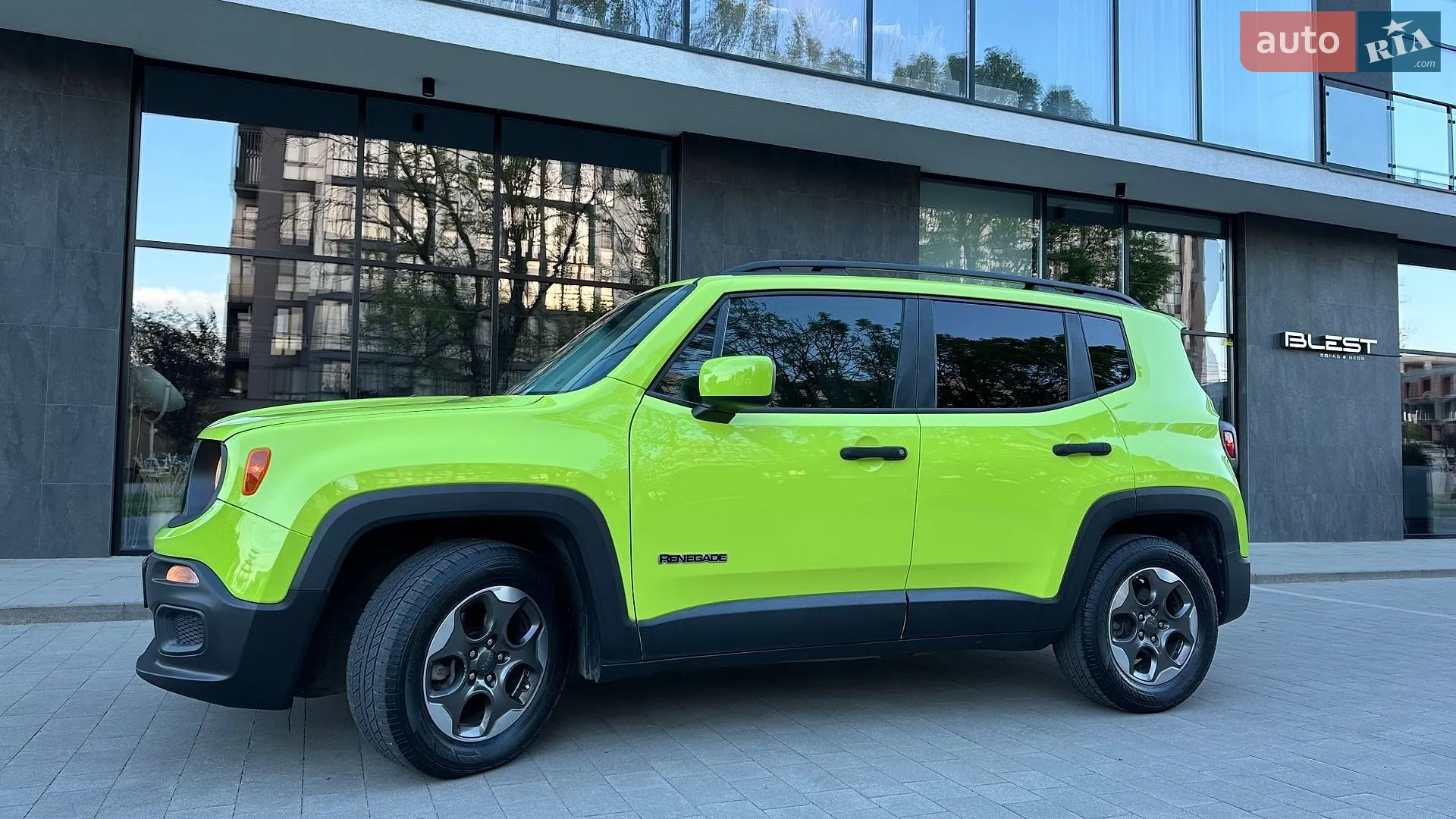 2017 Jeep Renegade - мініатюра 8