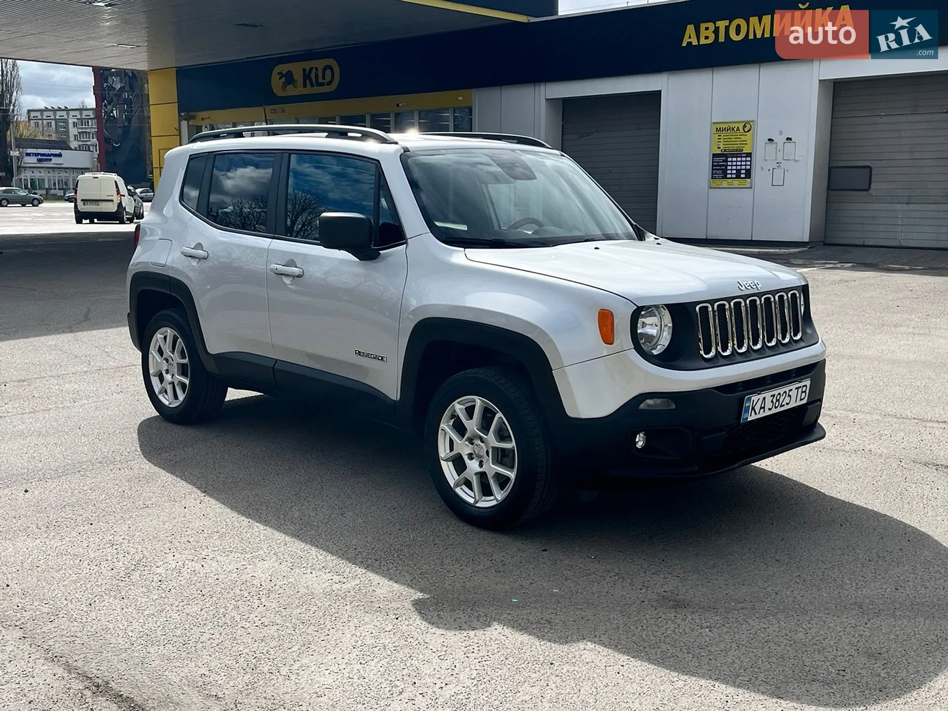 2020 Jeep Renegade - мініатюра 7