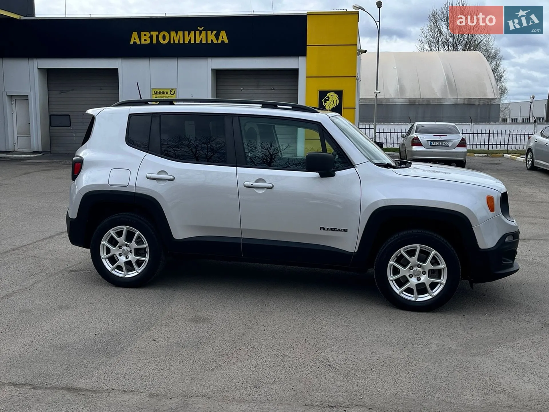 2020 Jeep Renegade - мініатюра 35