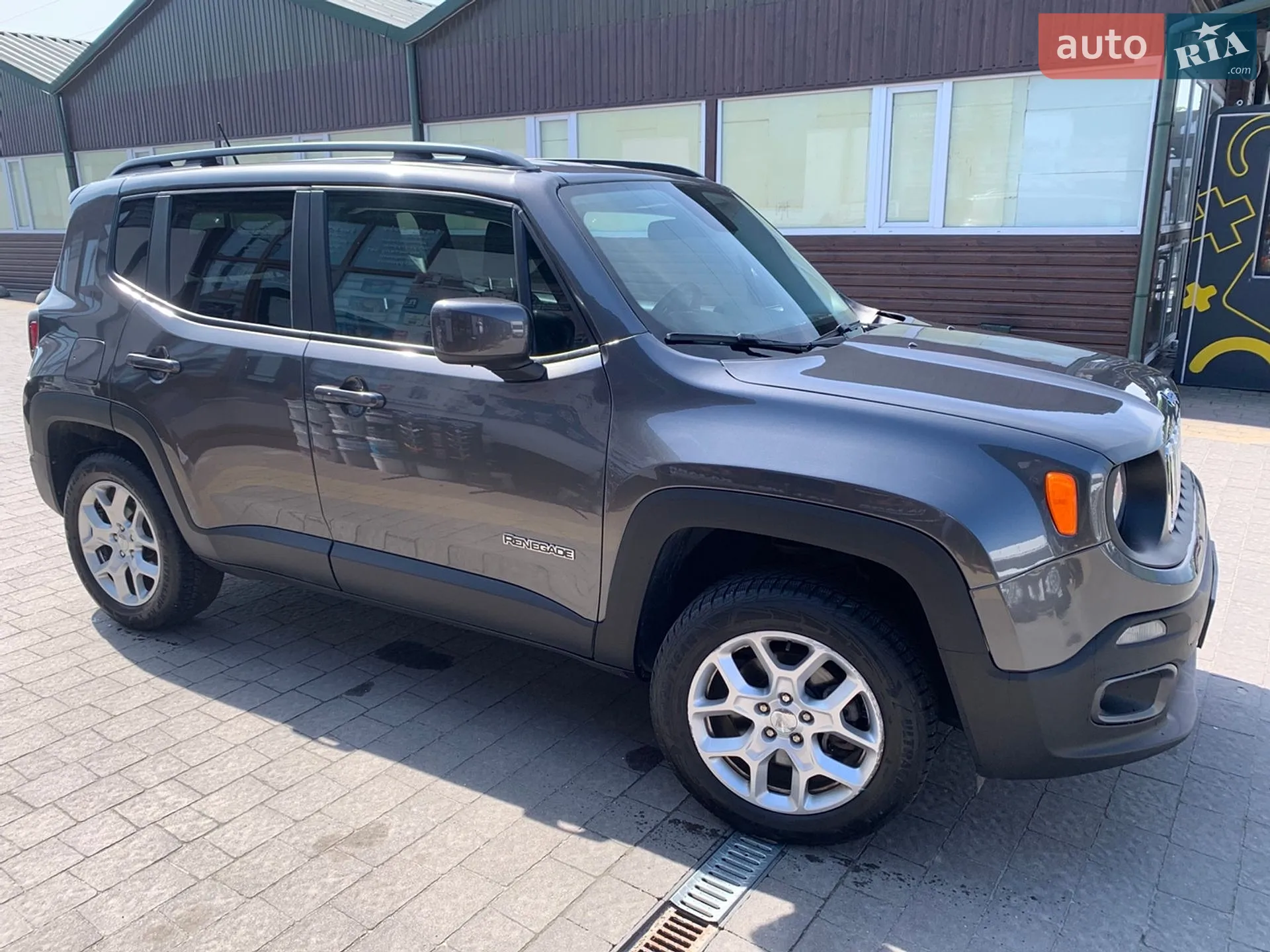 2017 Jeep Renegade - мініатюра 17