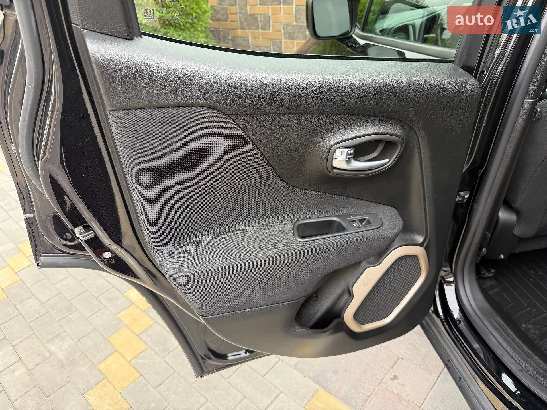 2016 Jeep Renegade - мініатюра 33