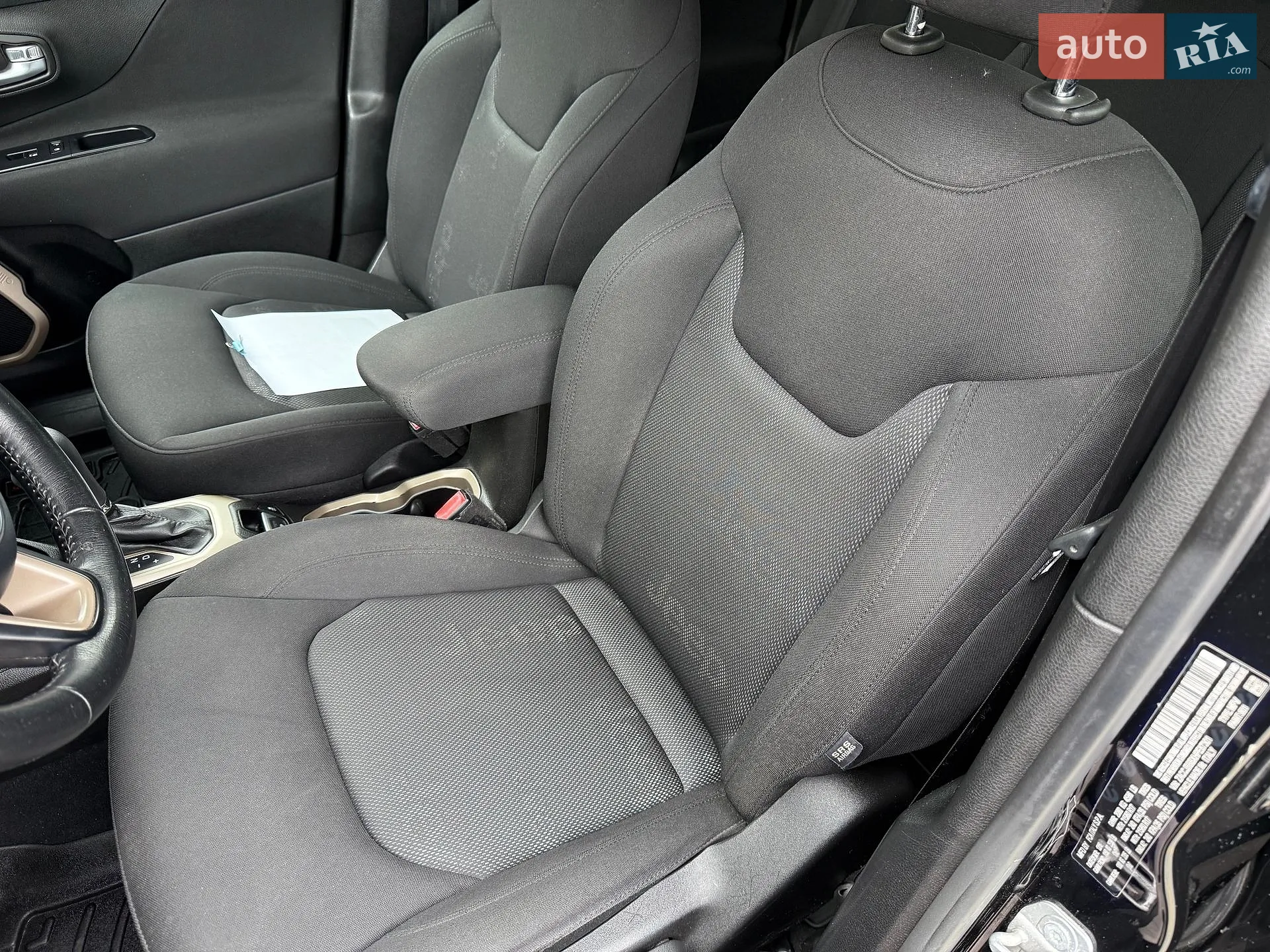 2016 Jeep Renegade - мініатюра 34