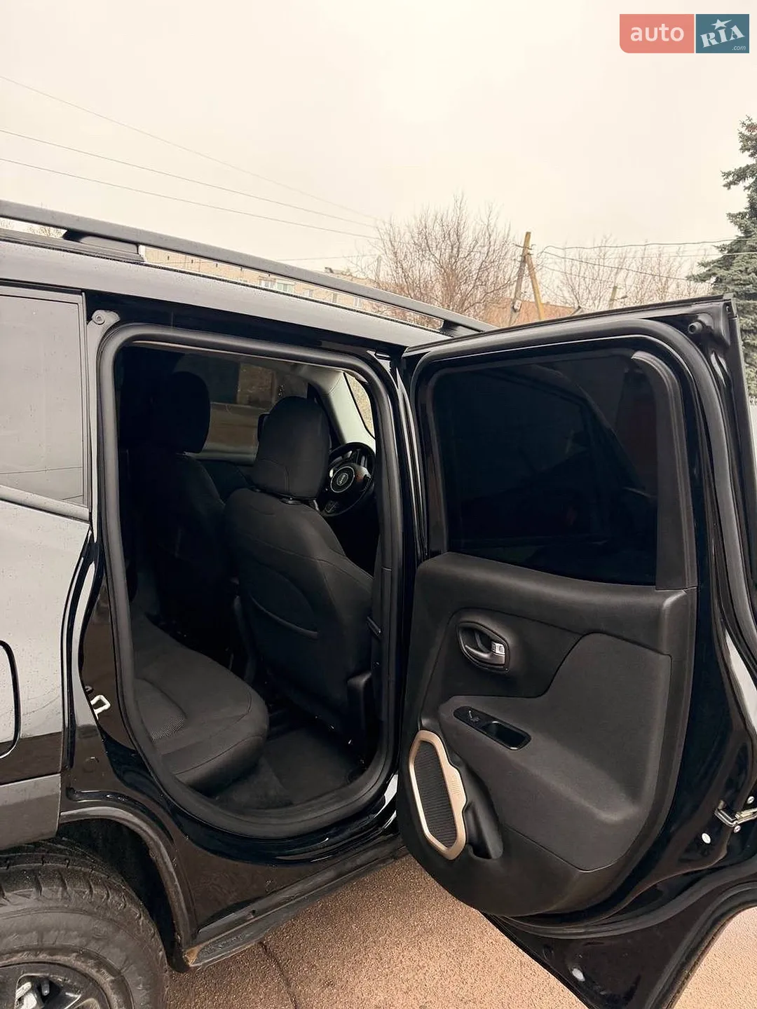 2016 Jeep Renegade - мініатюра 21