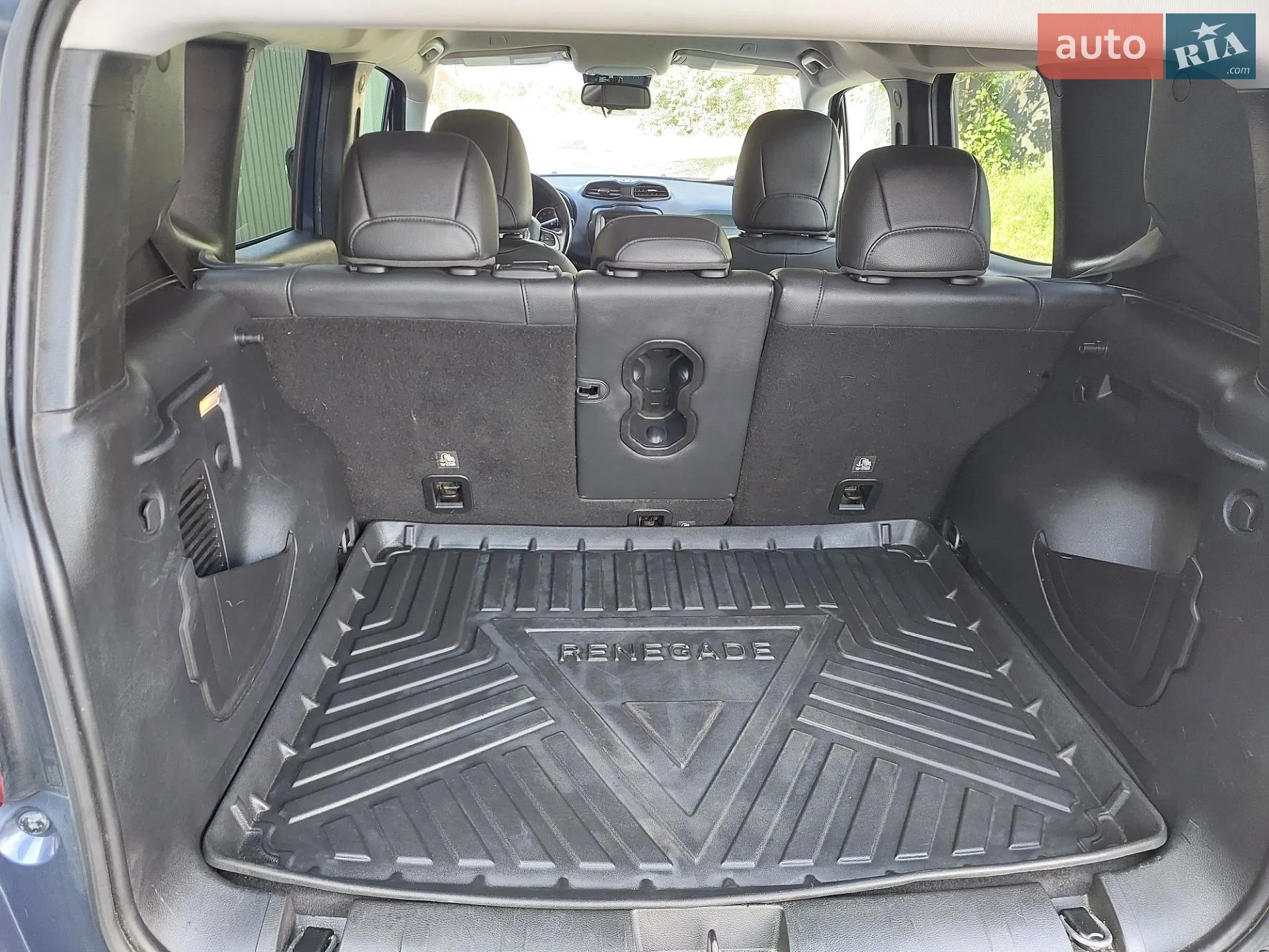 2020 Jeep Renegade - мініатюра 7