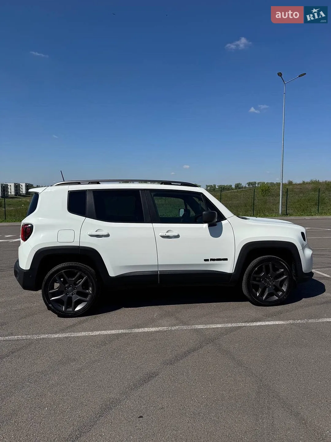 2020 Jeep Renegade - мініатюра 6
