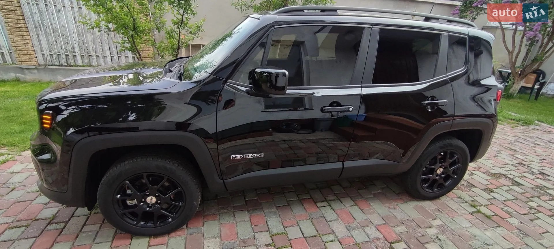 2022 Jeep Renegade - мініатюра 13