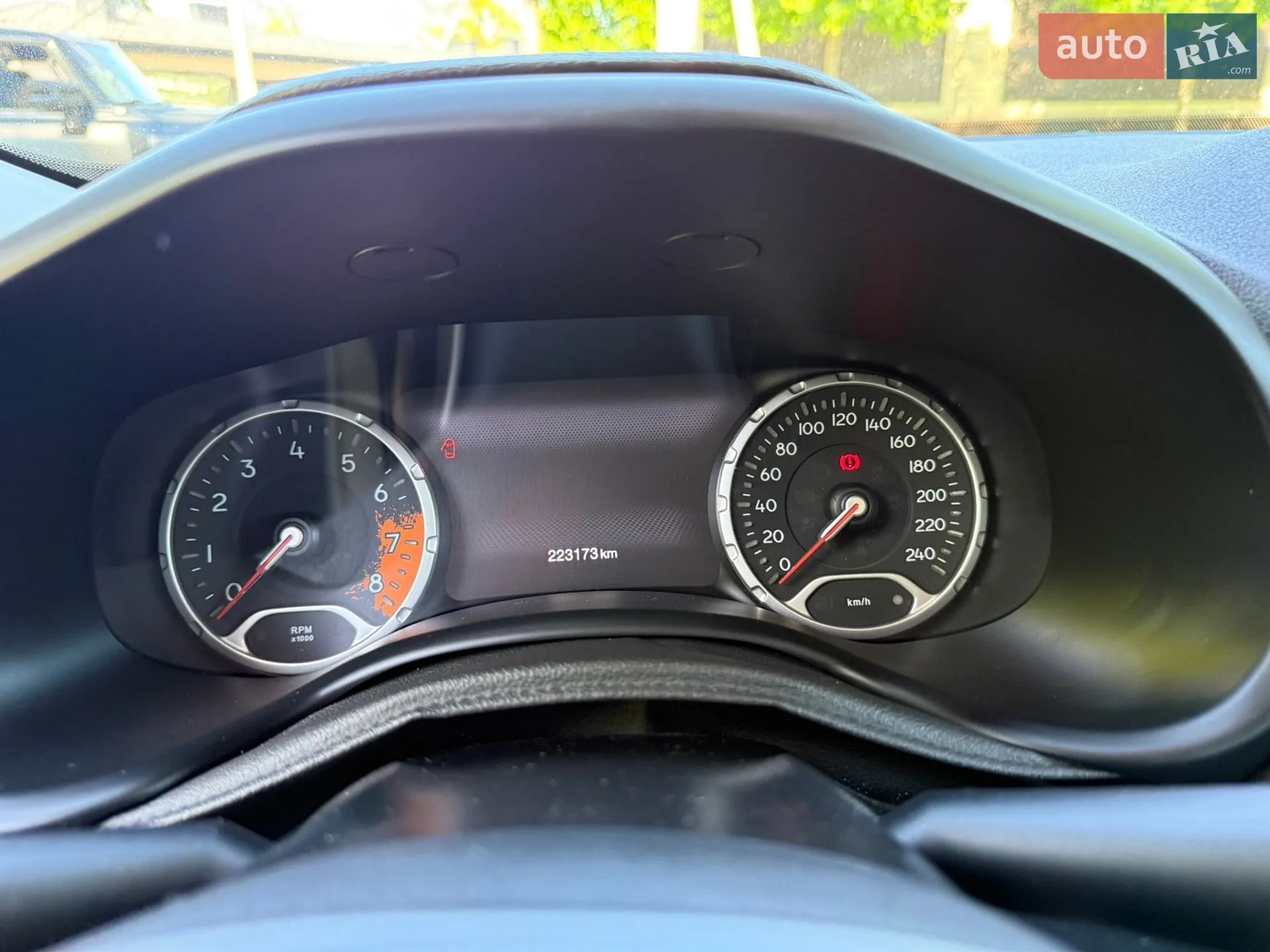 2016 Jeep Renegade - мініатюра 21