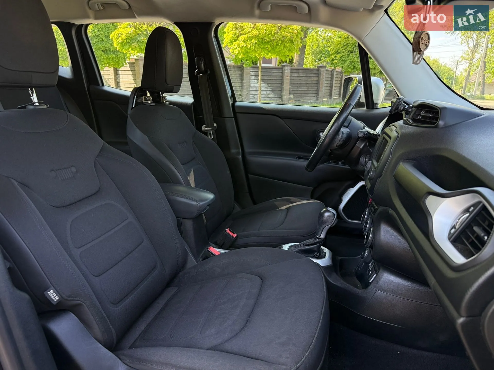 2016 Jeep Renegade - мініатюра 28