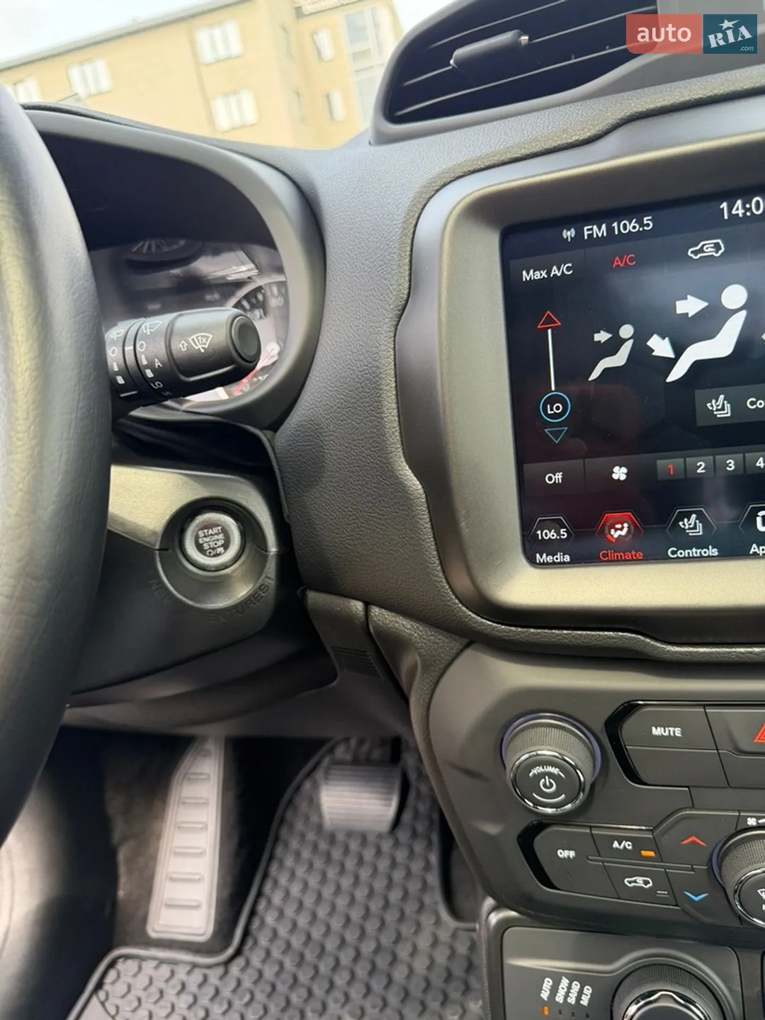 2023 Jeep Renegade - мініатюра 8