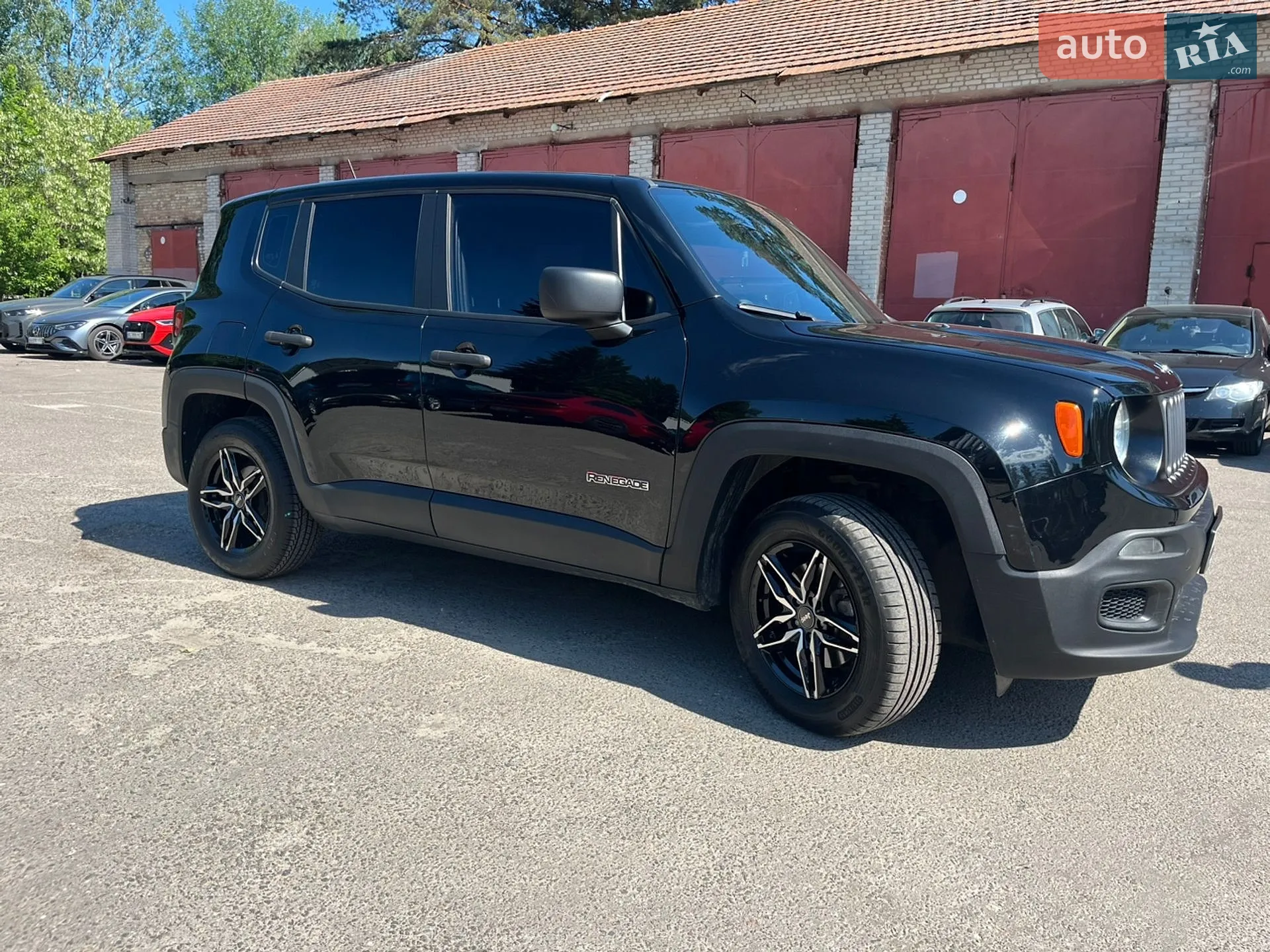 2017 Jeep Renegade - мініатюра 12