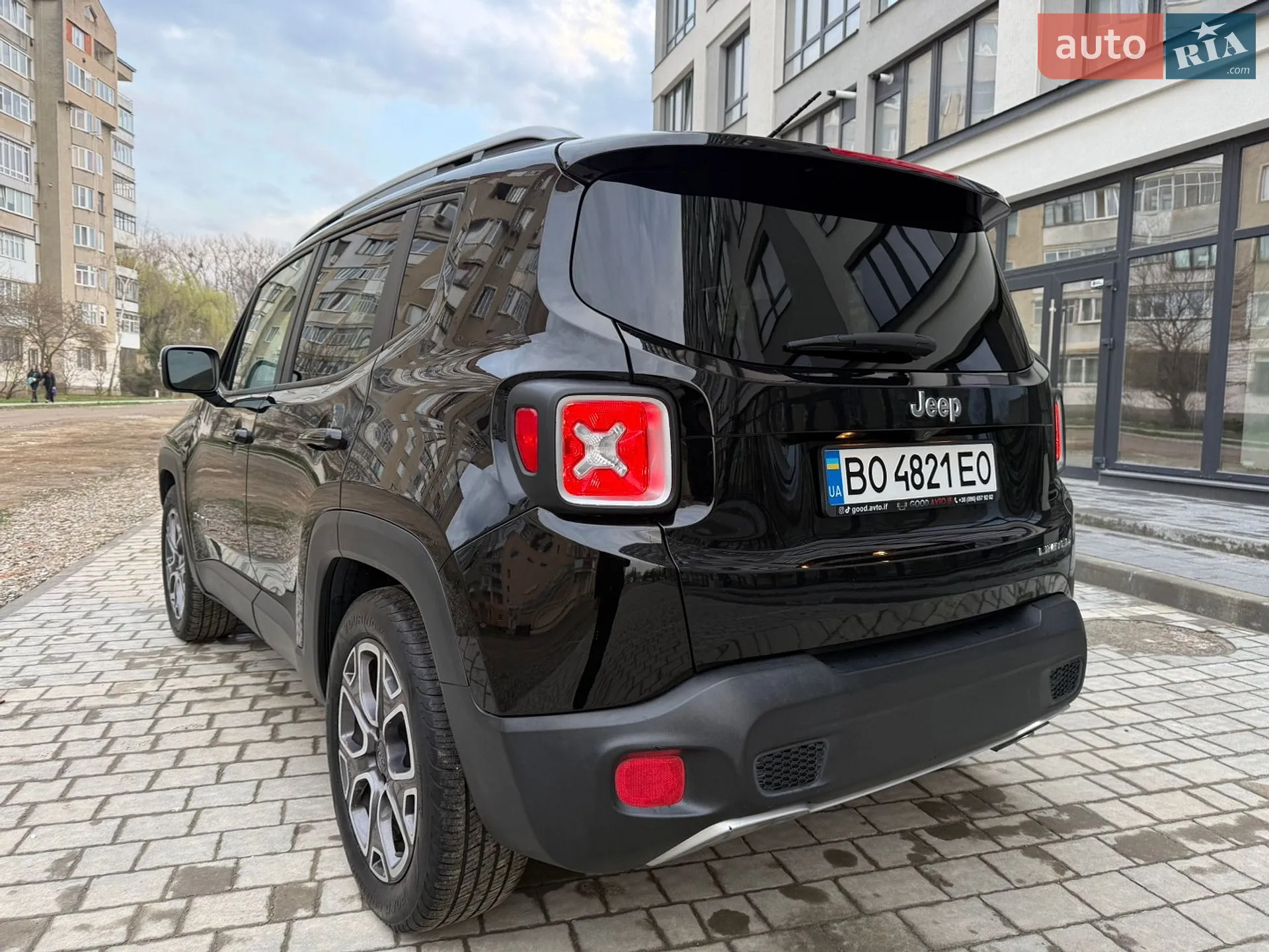 2016 Jeep Renegade - мініатюра 6
