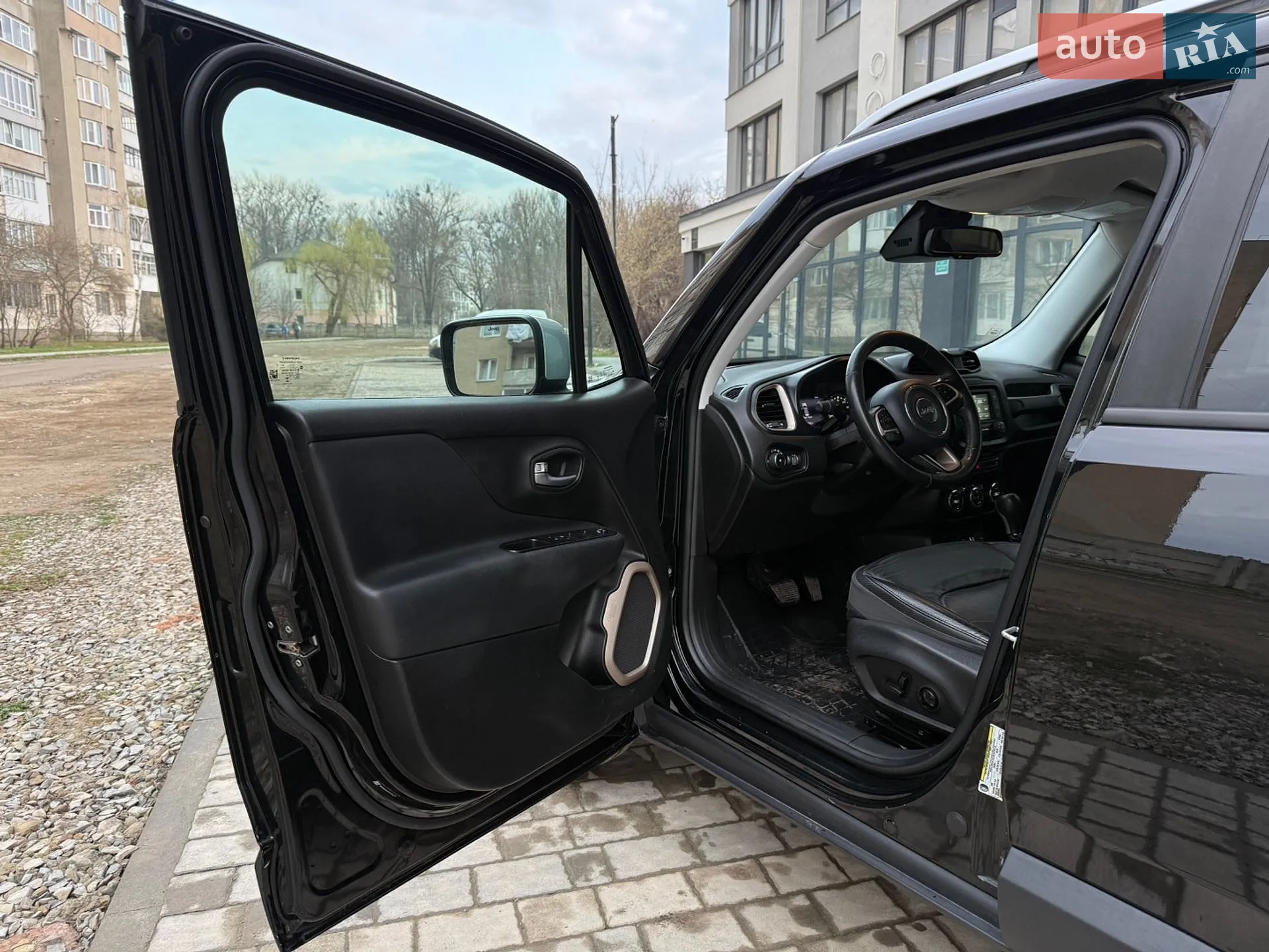 2016 Jeep Renegade - мініатюра 23