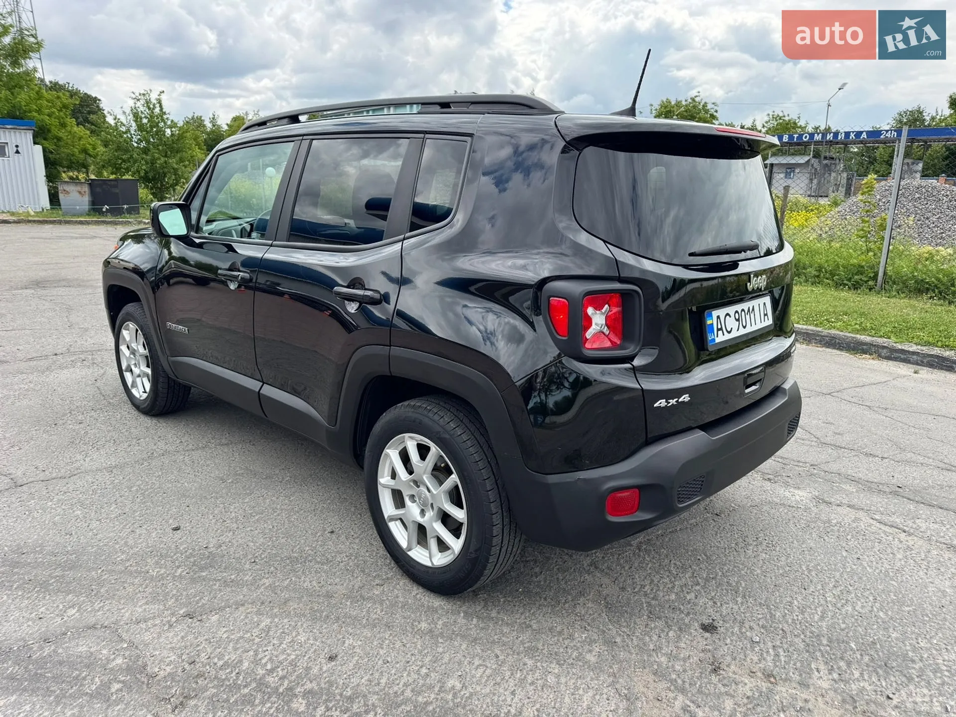 2020 Jeep Renegade - мініатюра 27