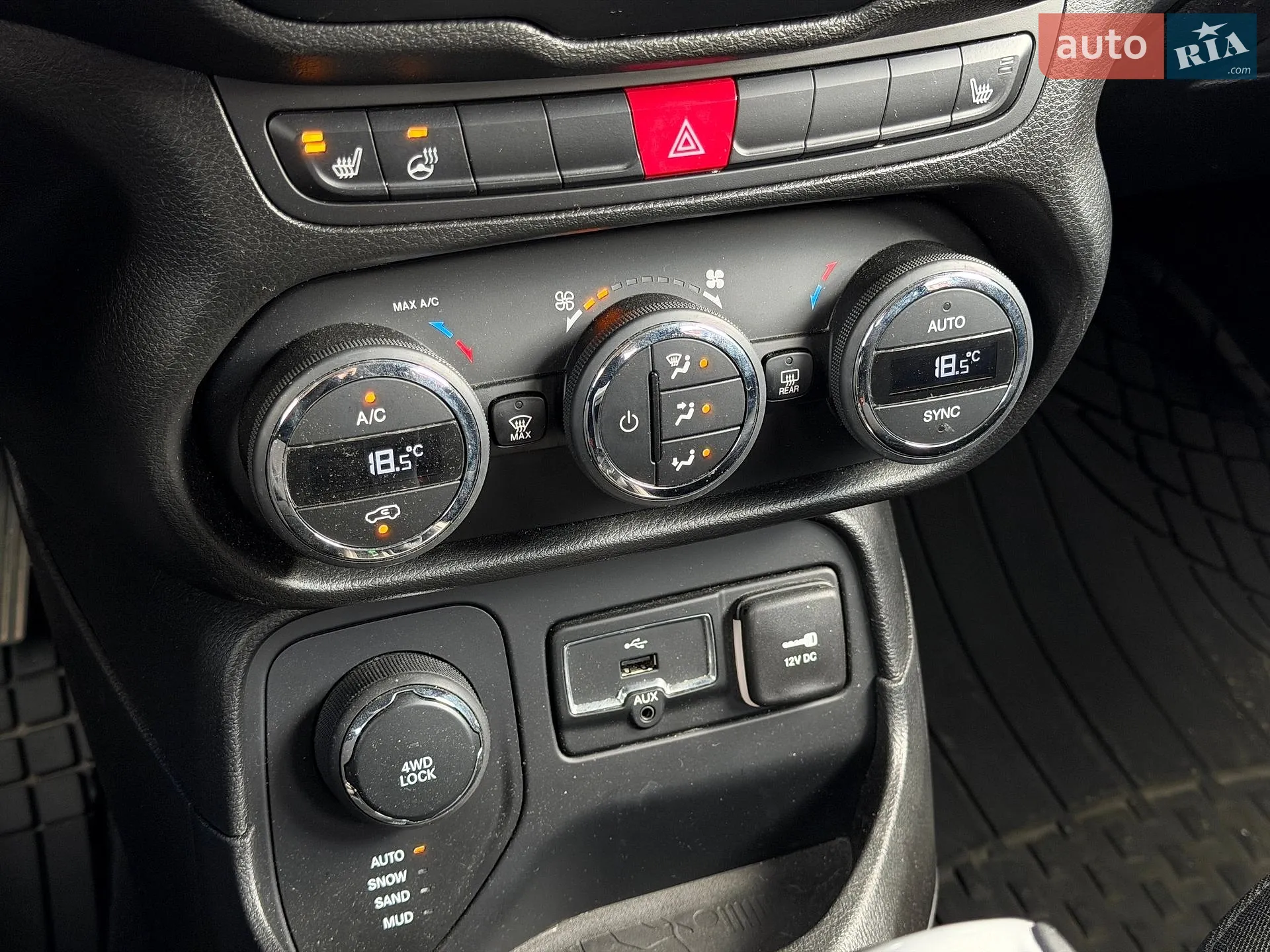 2016 Jeep Renegade - мініатюра 21
