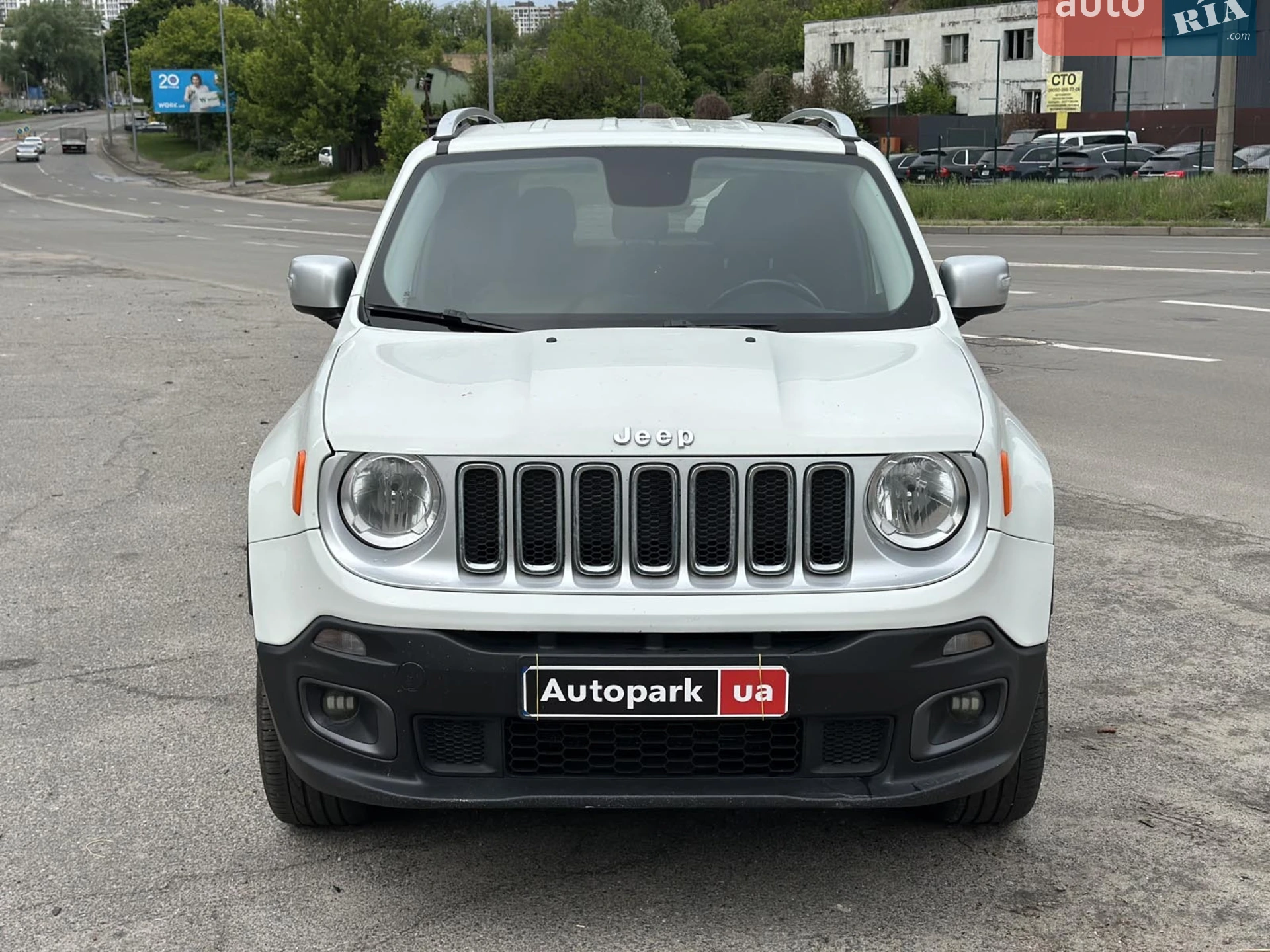 2015 Jeep Renegade - мініатюра 2