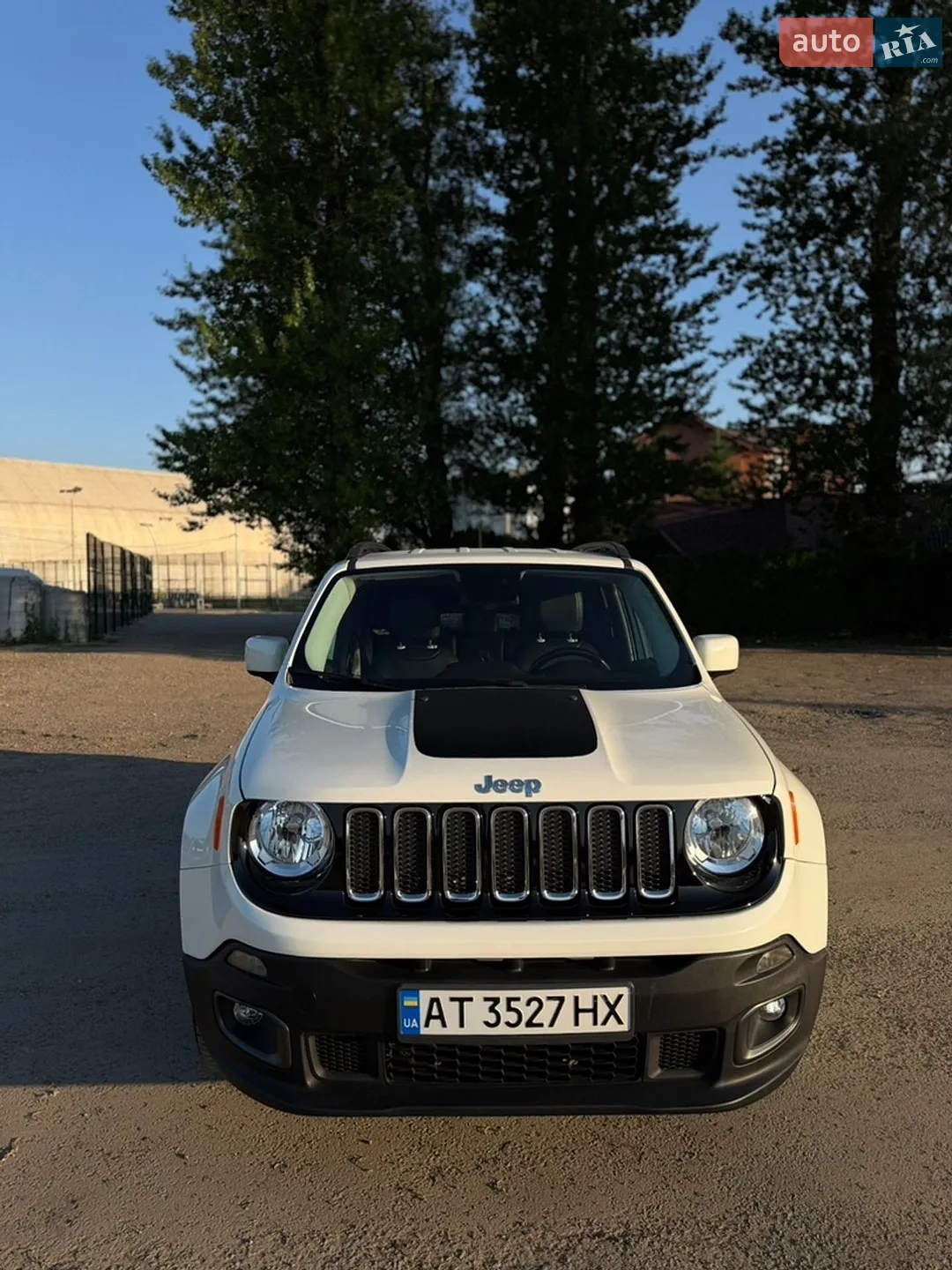 2015 Jeep Renegade - мініатюра 3