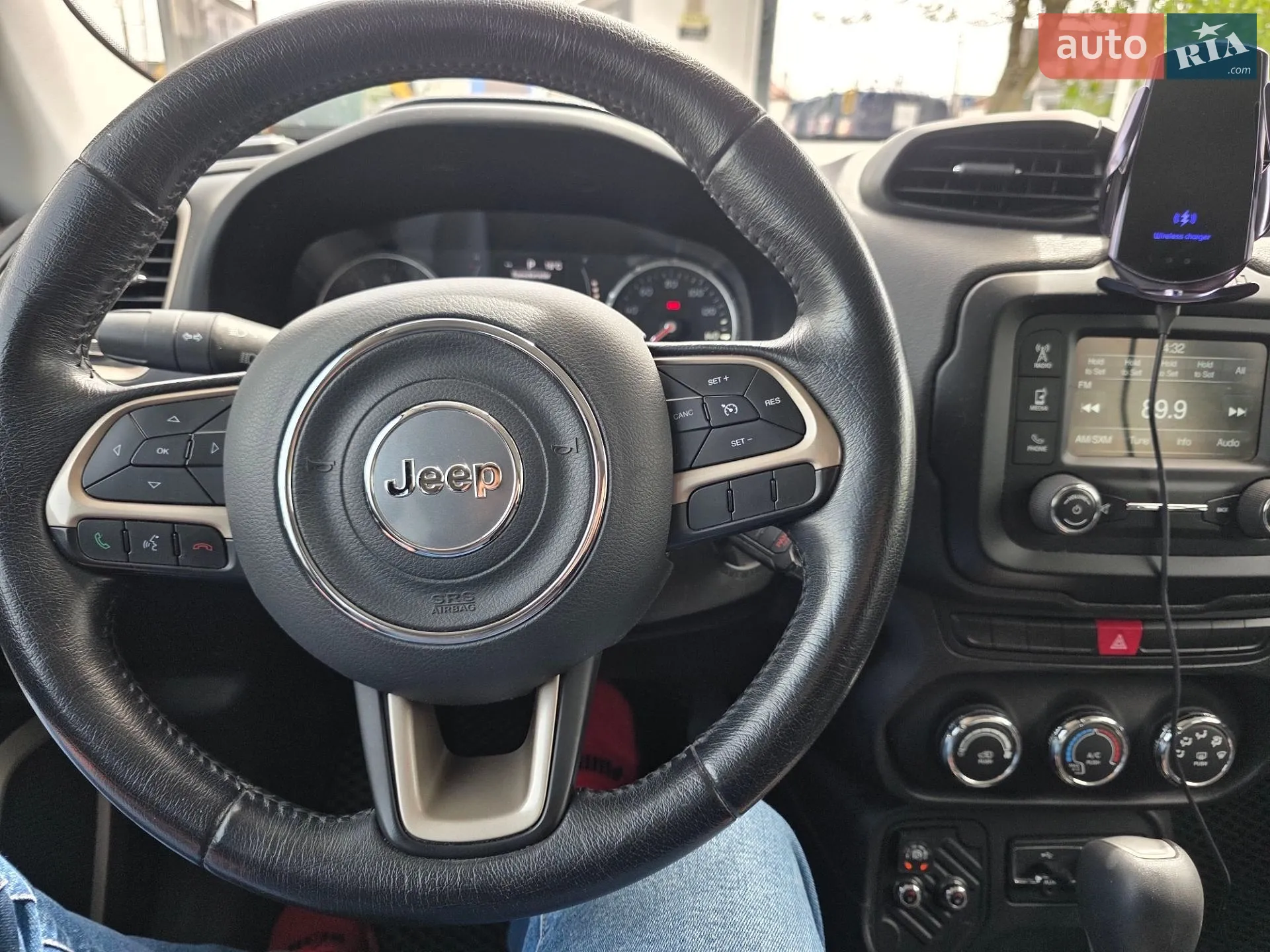 2015 Jeep Renegade - мініатюра 4