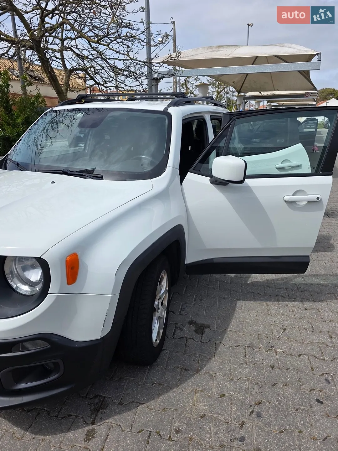 2015 Jeep Renegade - мініатюра 11