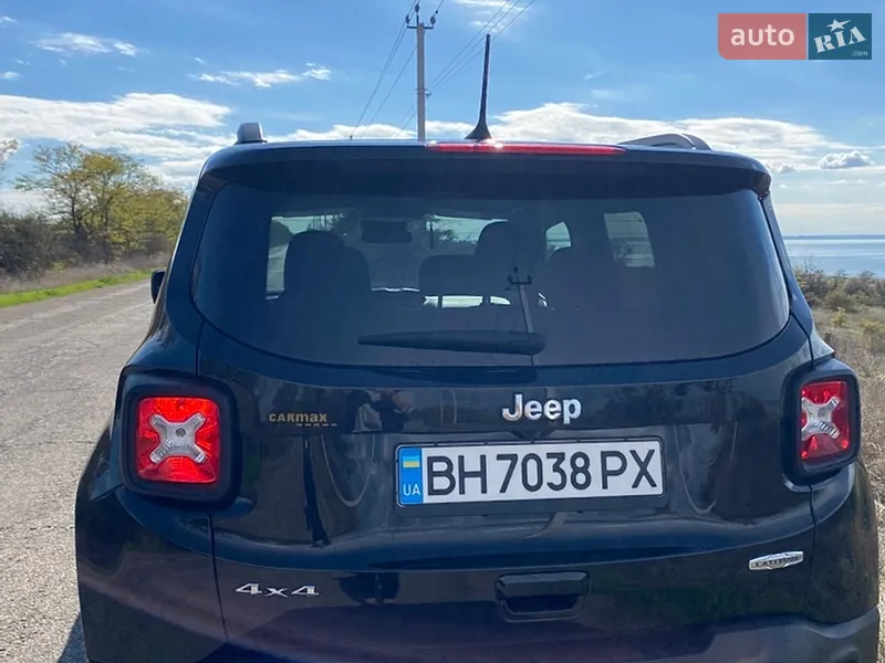 Jeep Renegade 2018 VIN ZACCJBBB2JPJ21979 фото оголошення 3 з 49