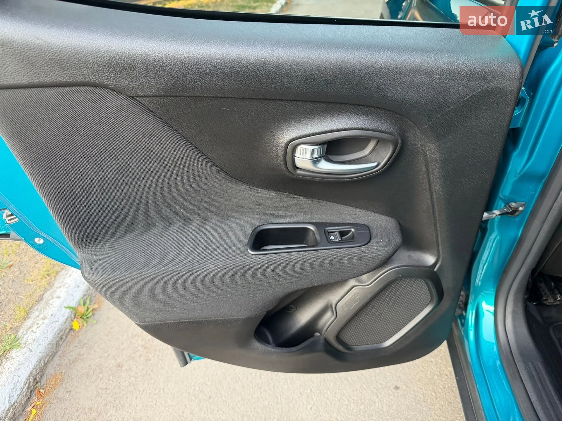 2021 Jeep Renegade - мініатюра 29