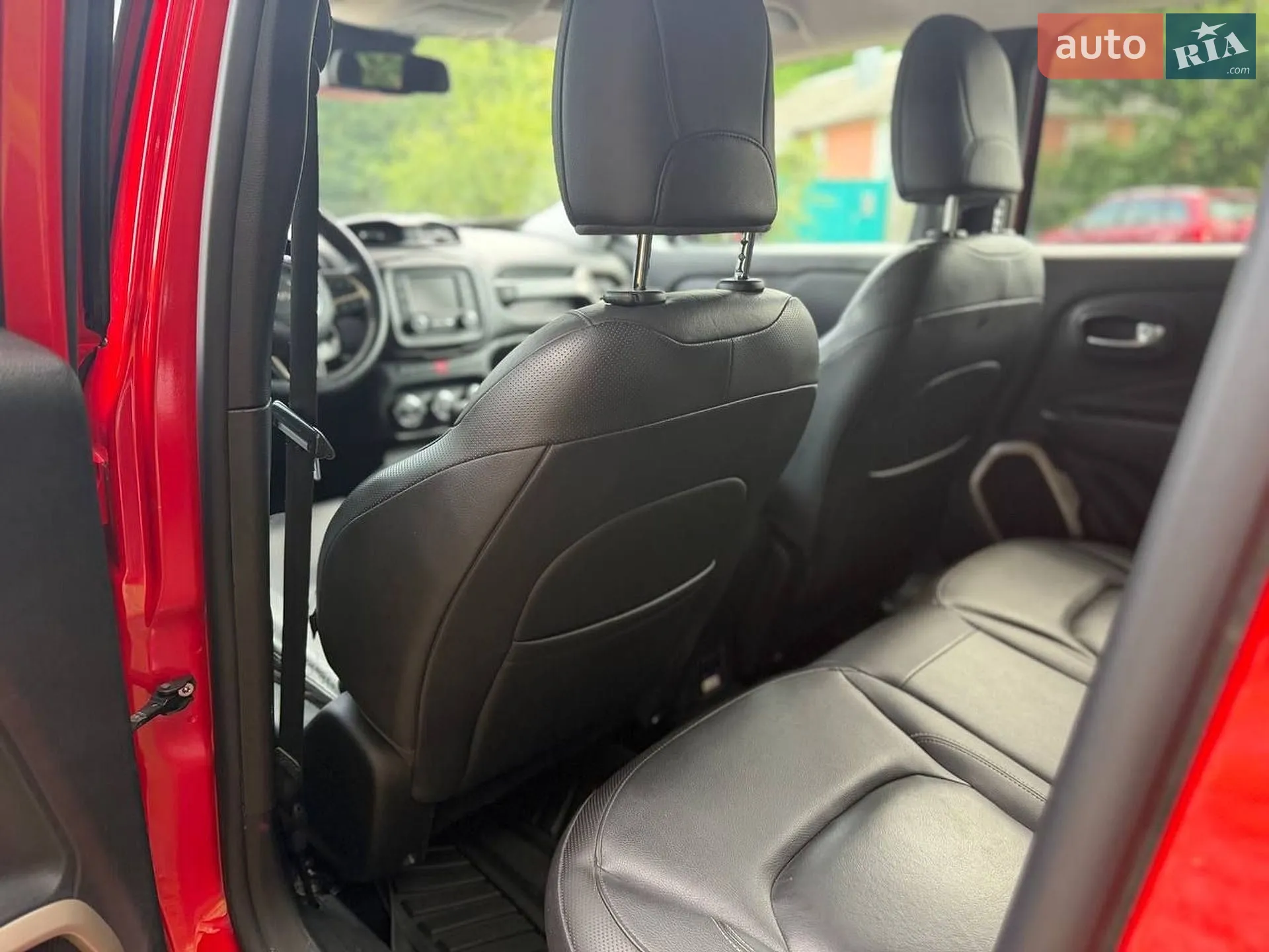 2016 Jeep Renegade - мініатюра 13