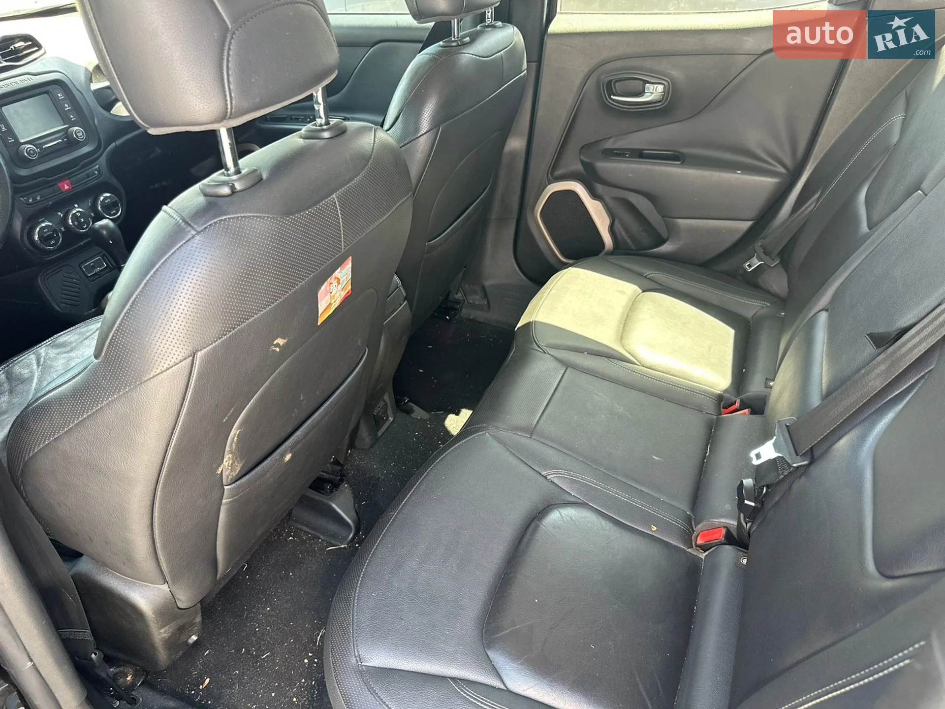 2016 Jeep Renegade - мініатюра 16