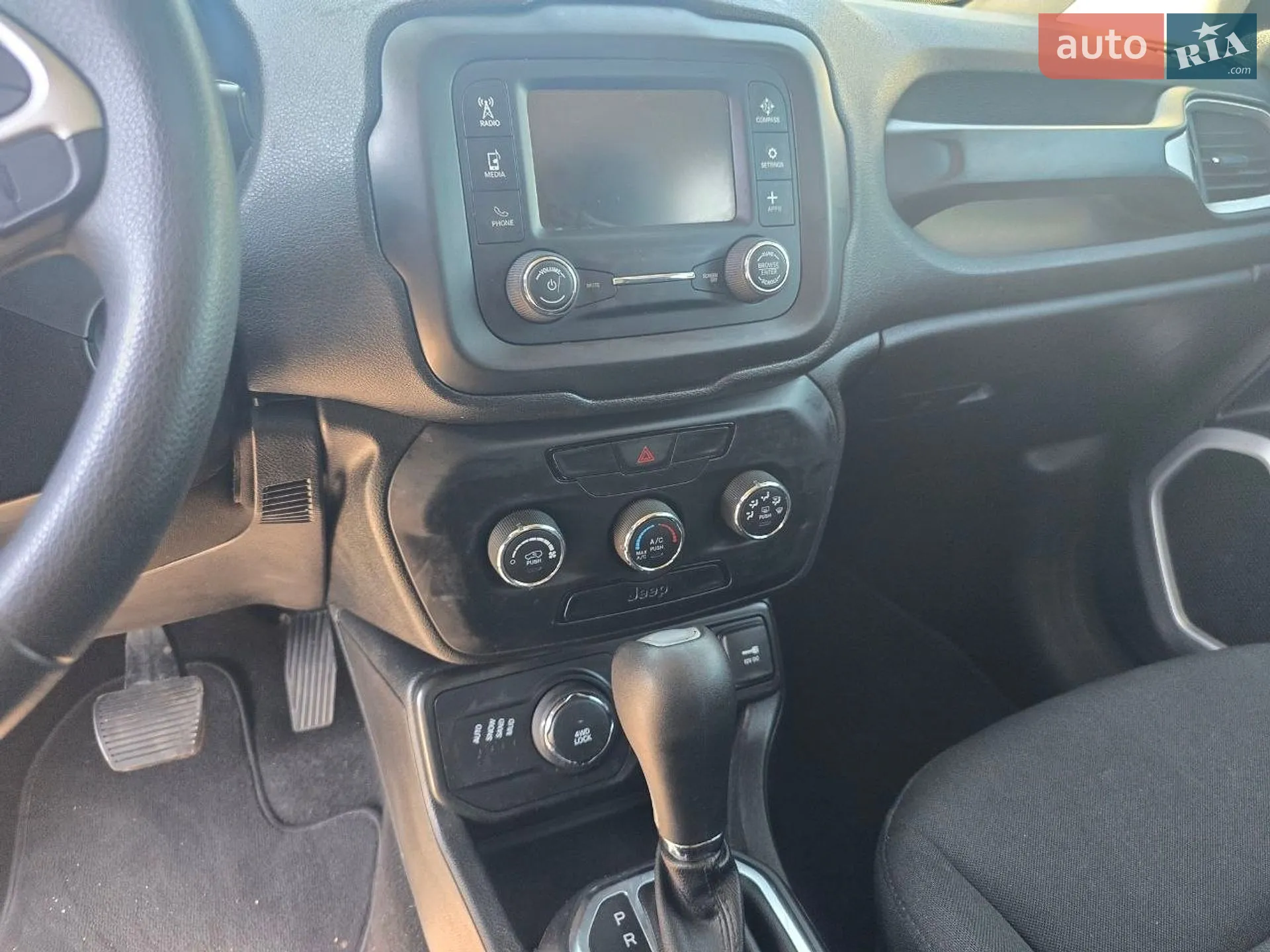 2020 Jeep Renegade - мініатюра 19