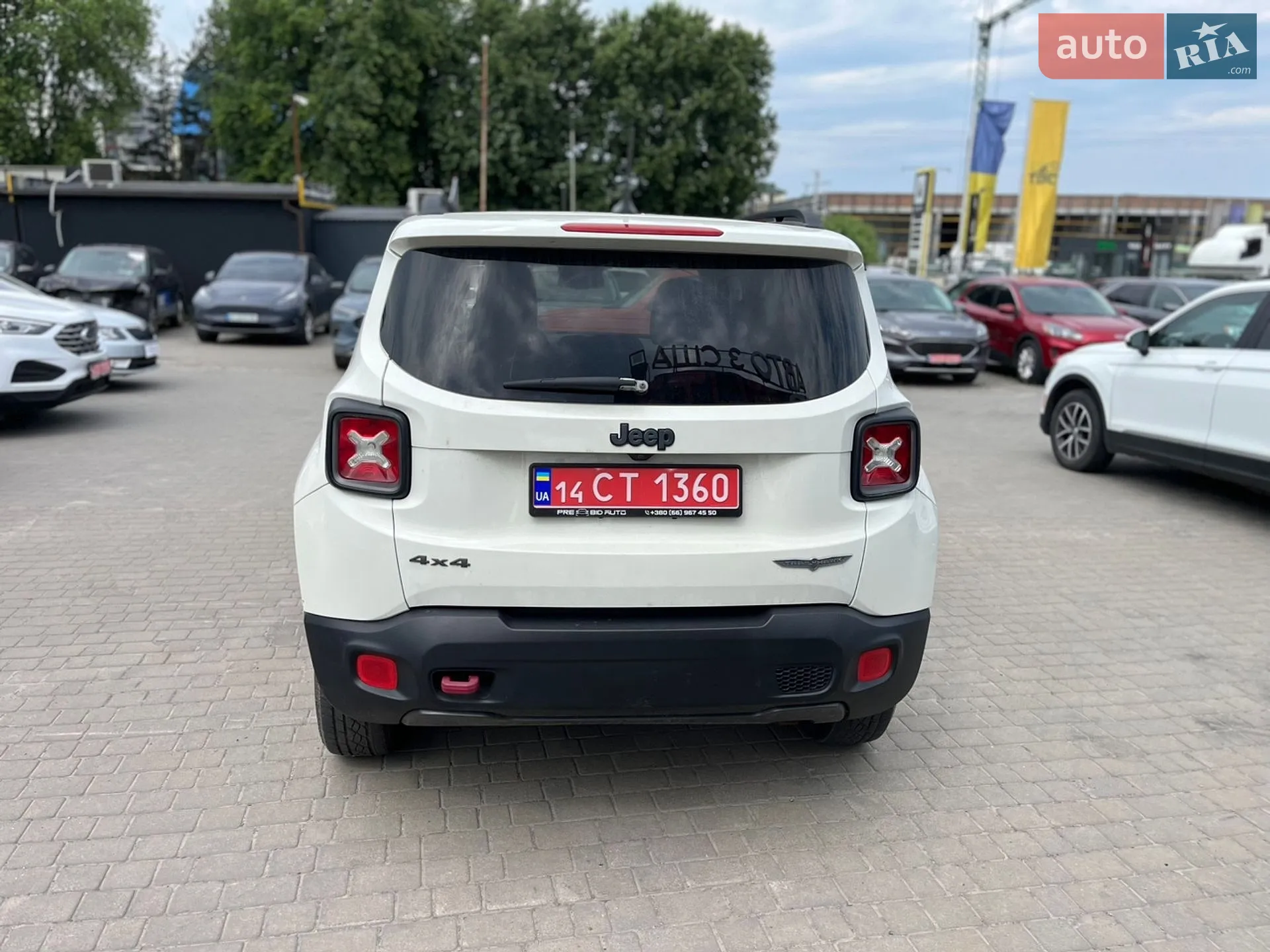 2016 Jeep Renegade - мініатюра 4