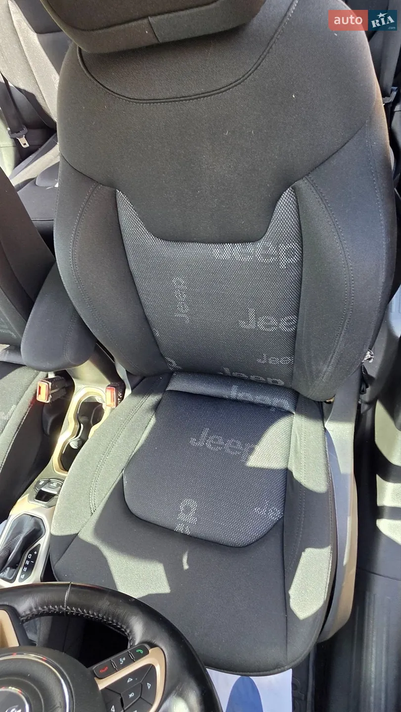 2017 Jeep Renegade - мініатюра 32