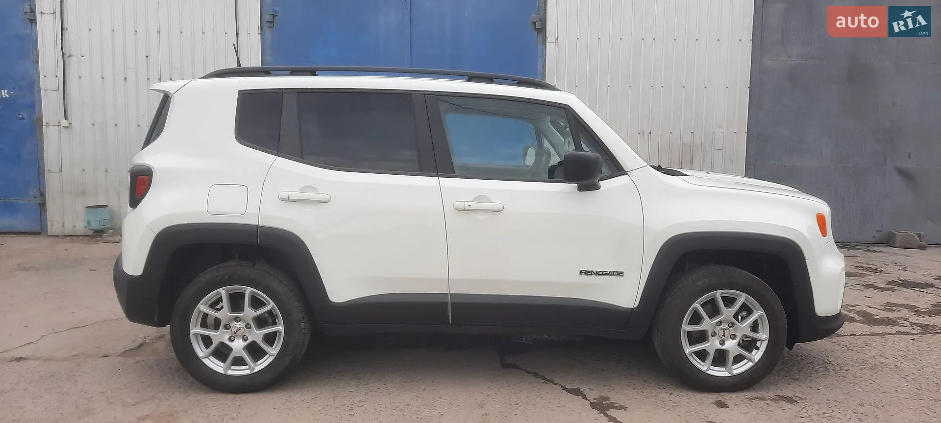 2022 Jeep Renegade - мініатюра 8