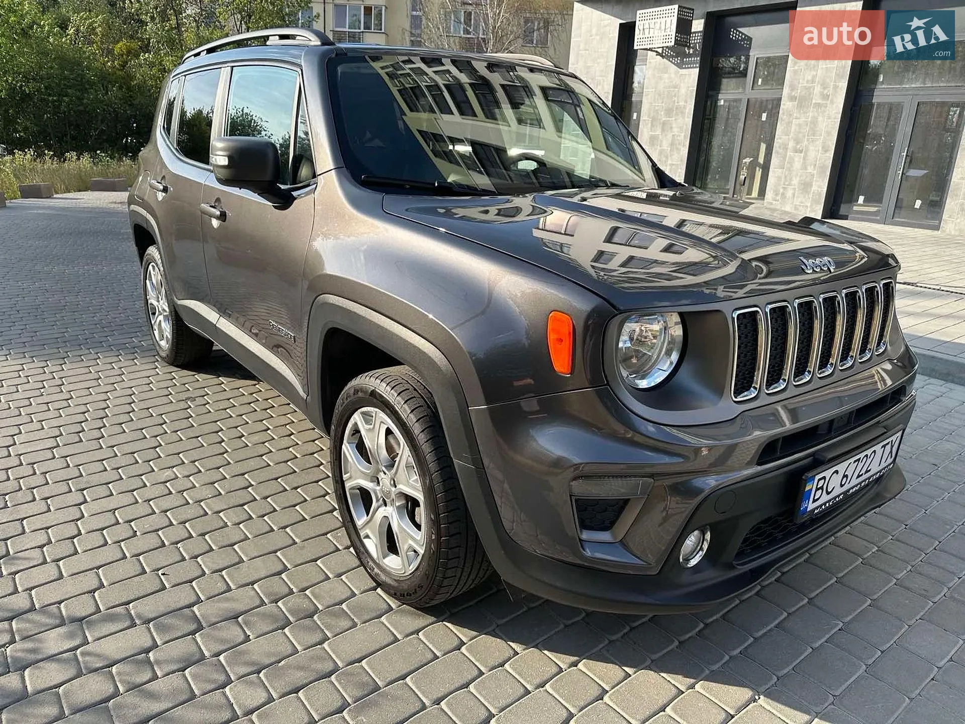 2020 Jeep Renegade - мініатюра 10