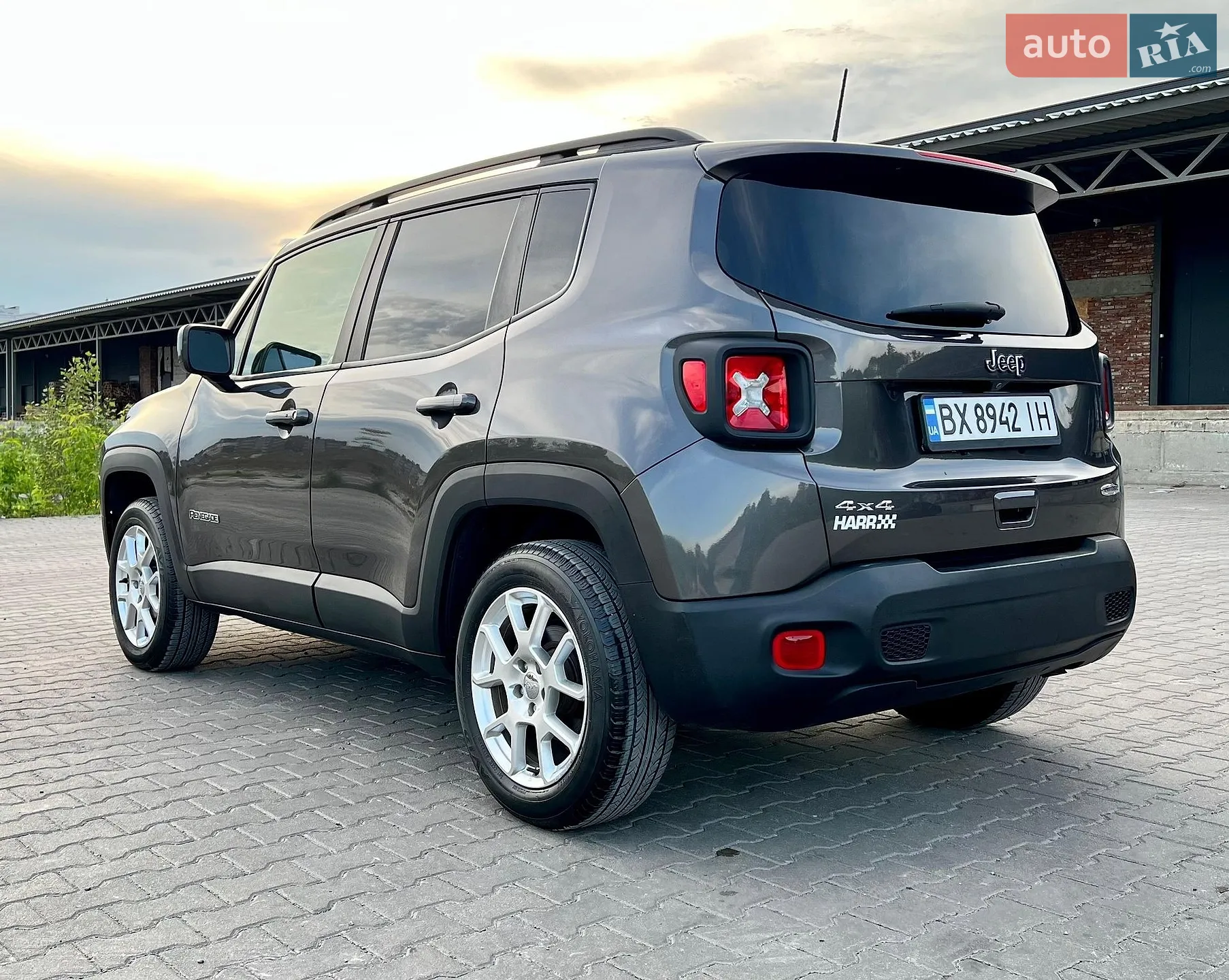2020 Jeep Renegade - мініатюра 19