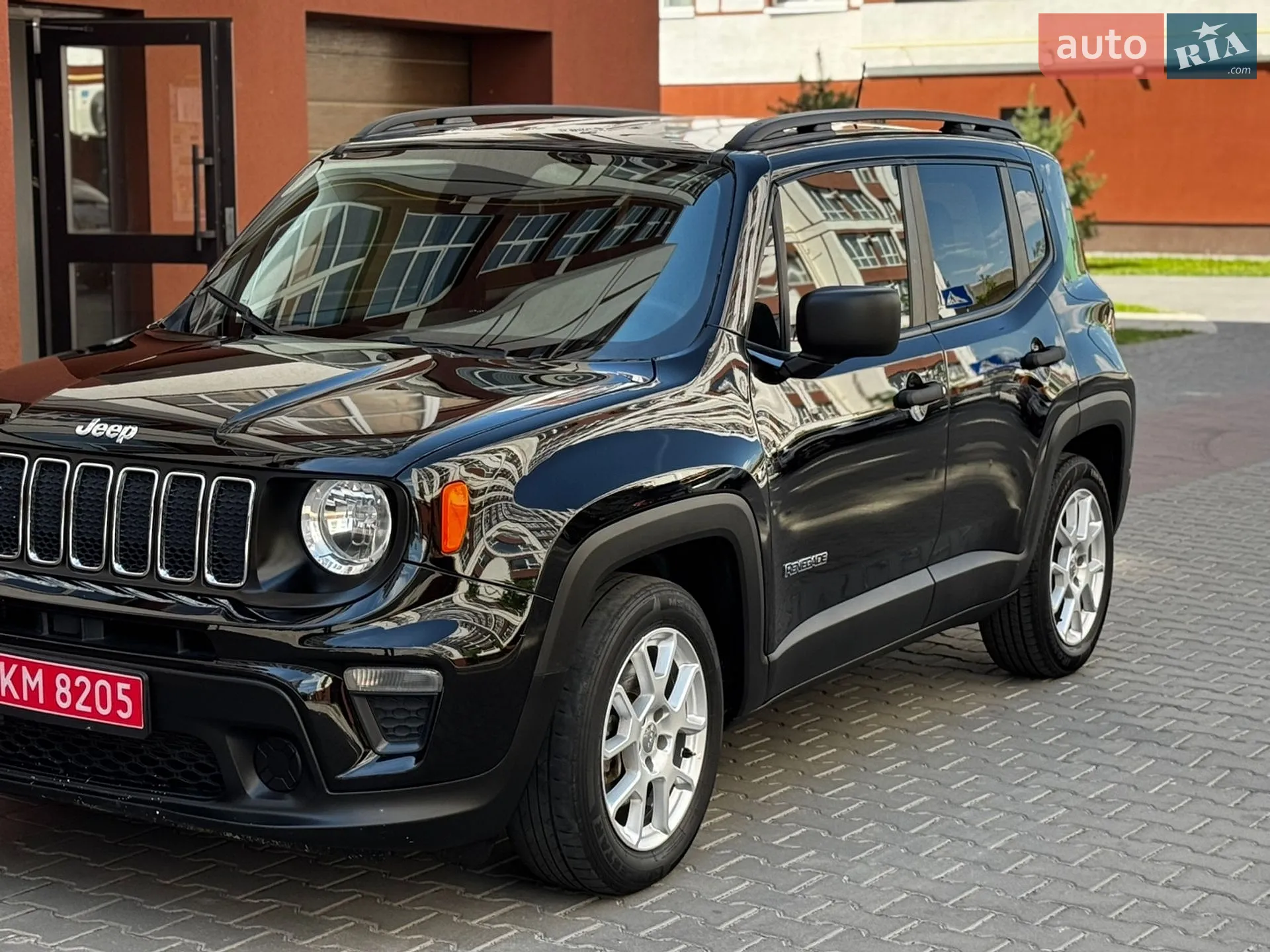 2021 Jeep Renegade - мініатюра 4