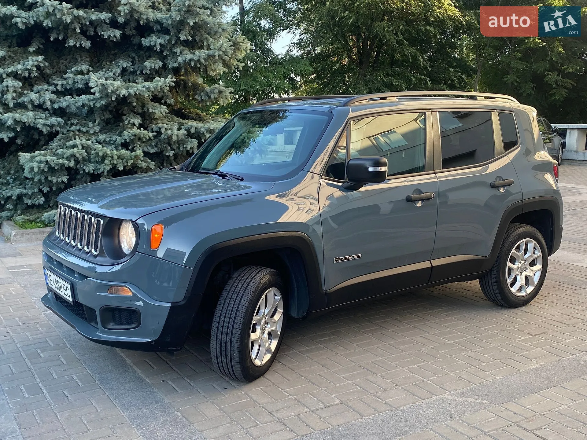 2018 Jeep Renegade - мініатюра 8