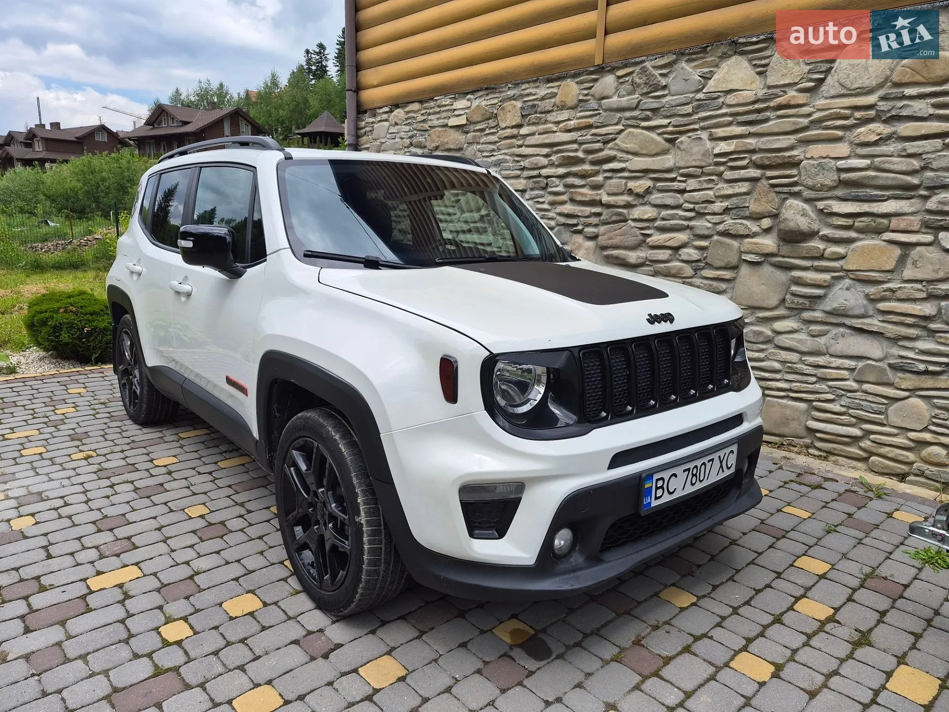 2020 Jeep Renegade - фото 1
