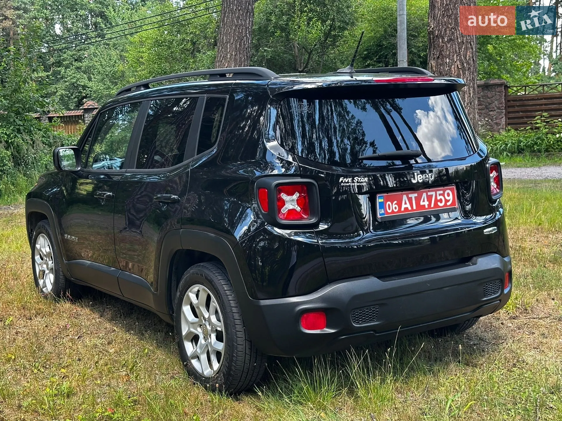 2016 Jeep Renegade - мініатюра 4