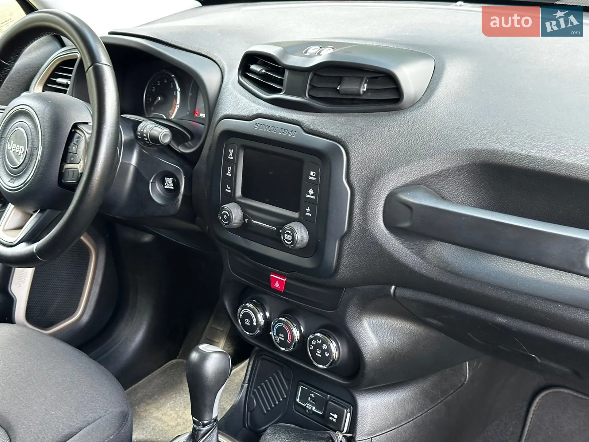 2016 Jeep Renegade - мініатюра 19