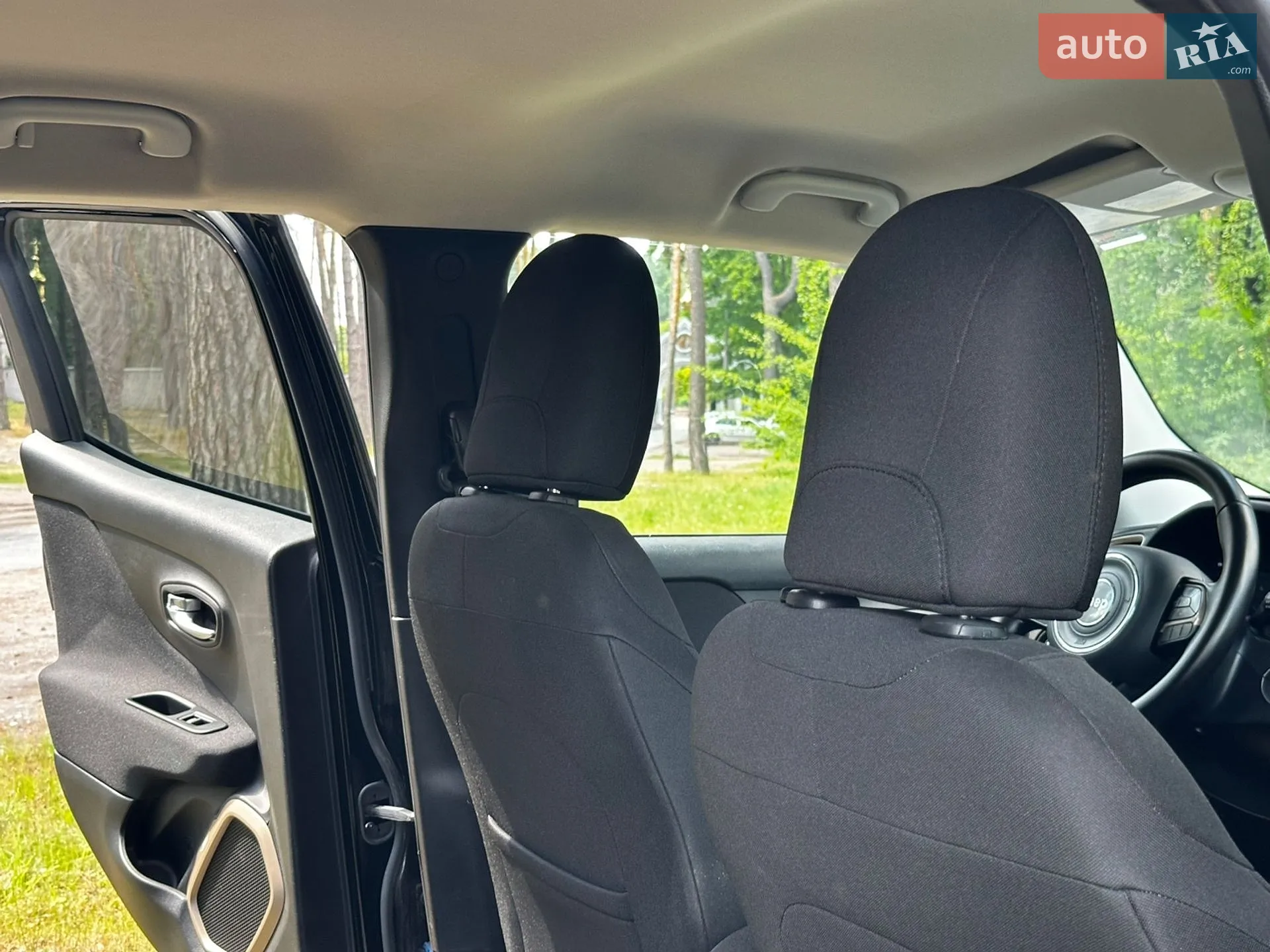 2016 Jeep Renegade - мініатюра 23
