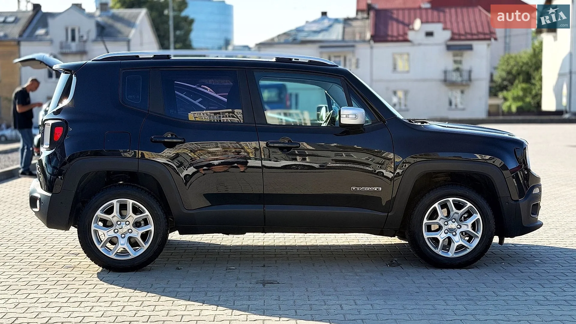 2016 Jeep Renegade - мініатюра 9