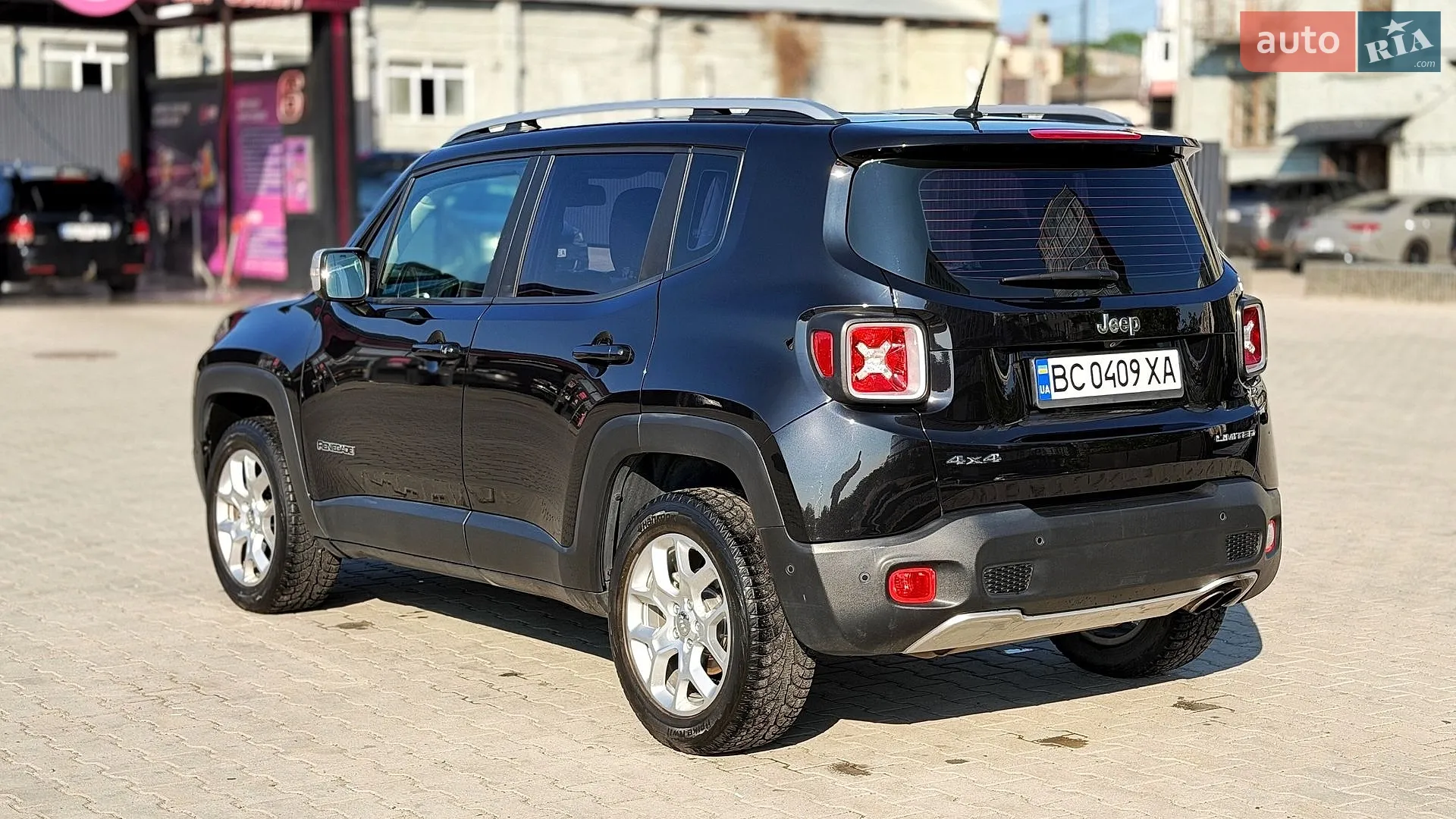 2016 Jeep Renegade - мініатюра 4